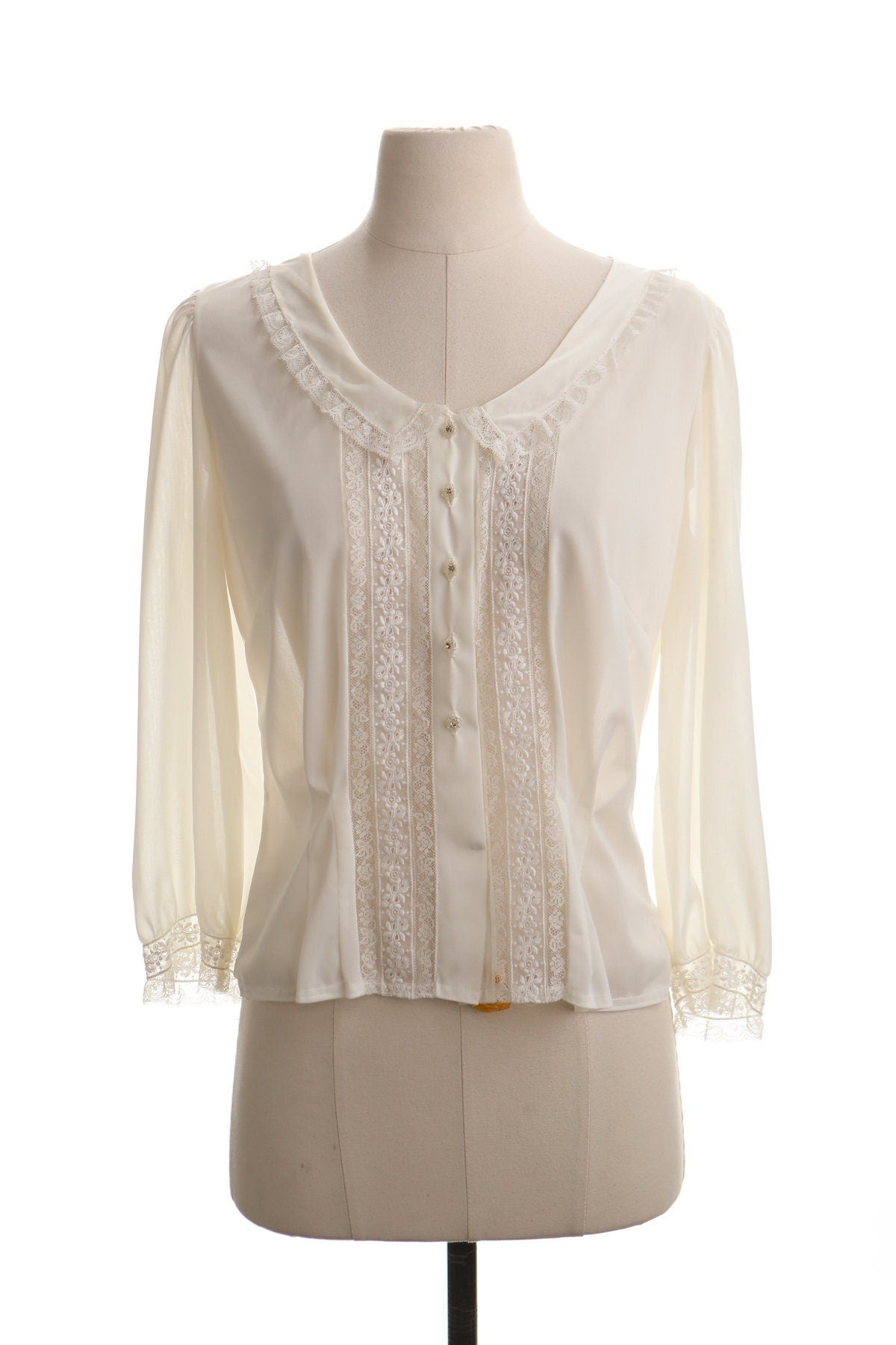 Vintage women blouse sheer white nightgown 50's 60's lace embroidered