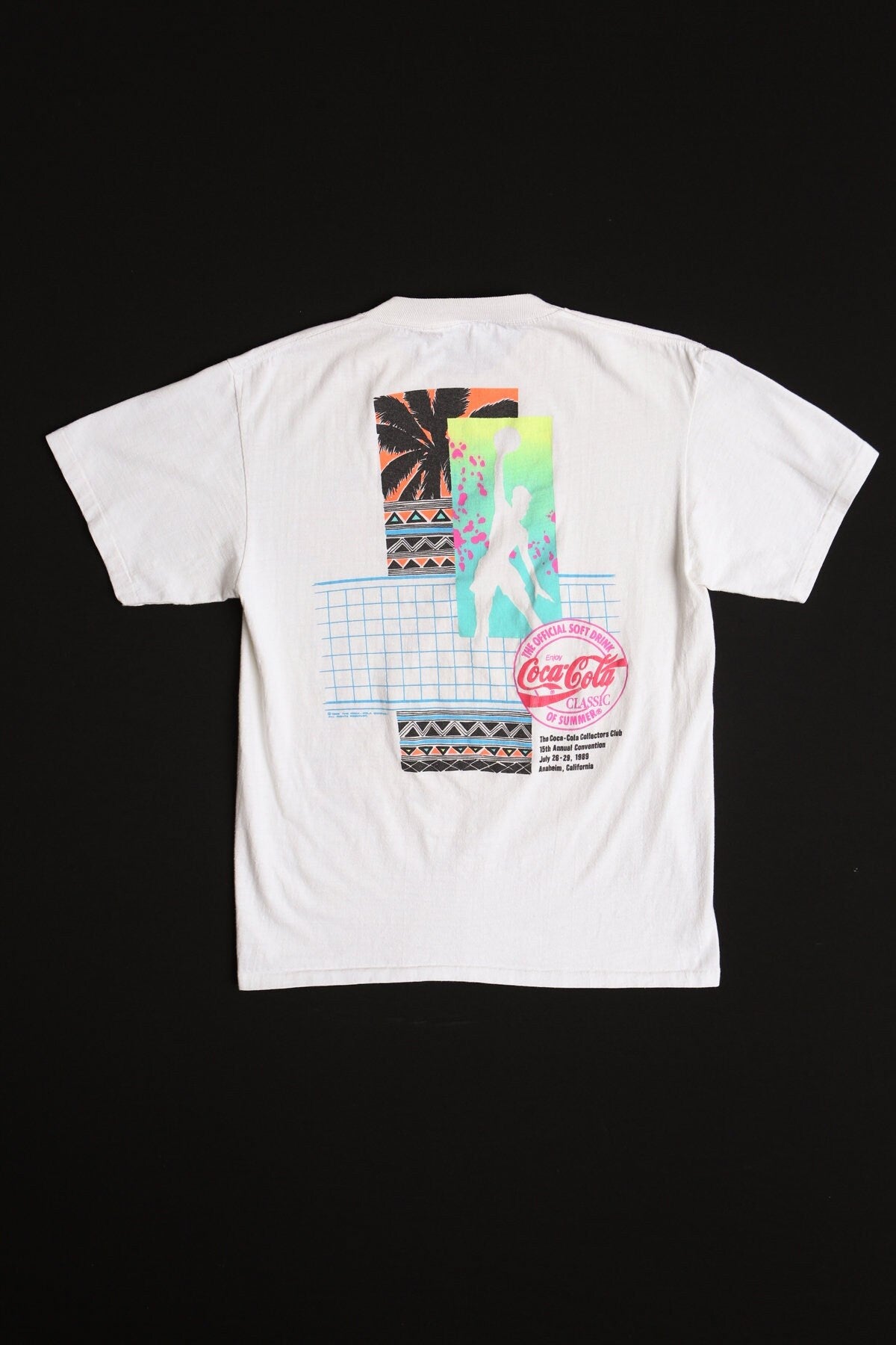Vintage coca cola collectors club T-shirt white summer 80's 1989 bolleyball sports