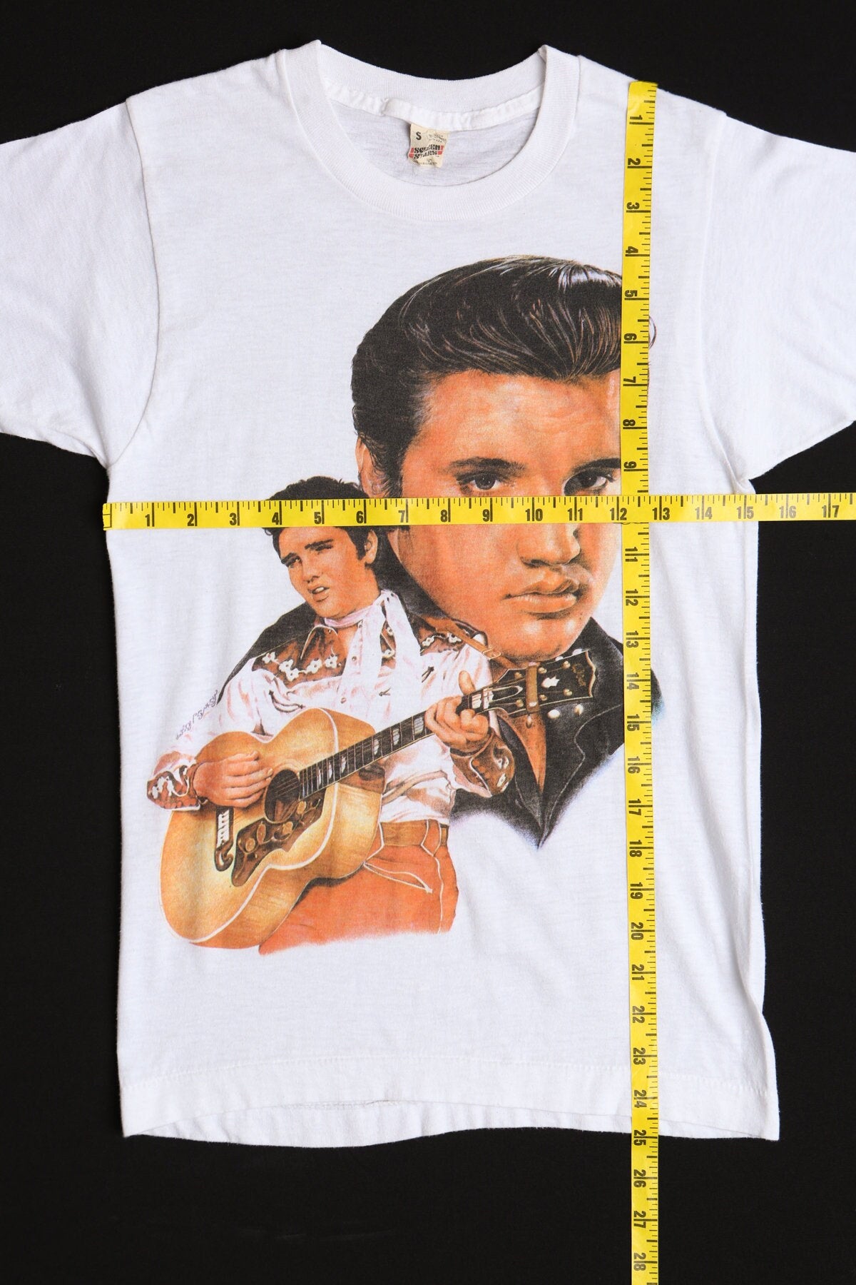 Vintage elvis presley rock and roll graphic t-shirt white king guitar hawaii country 70's music