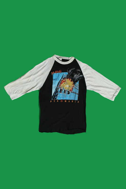 Def leppard pyromania vintage graphic concert t-shirt baseball tour