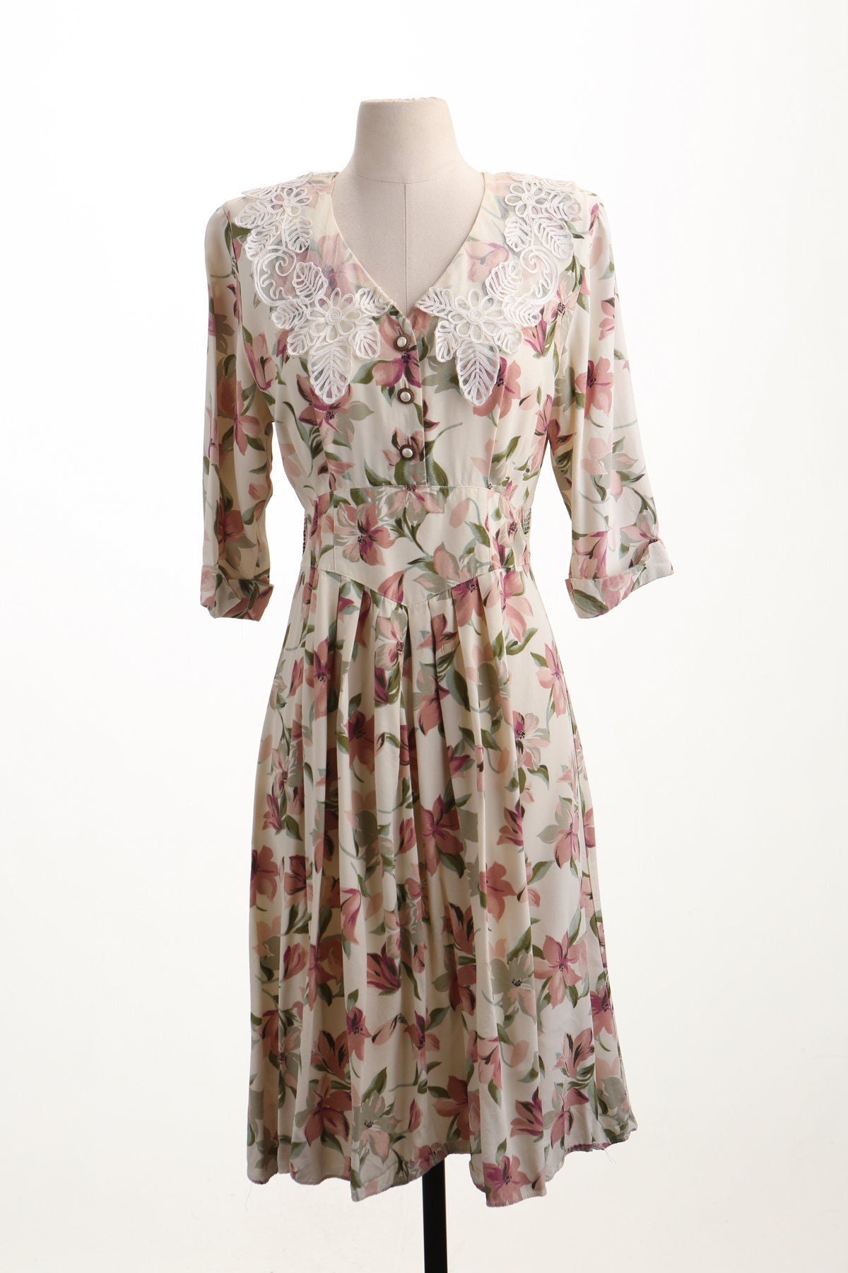 Vintage 90's casual summer dress floral print beige lace women grandma style