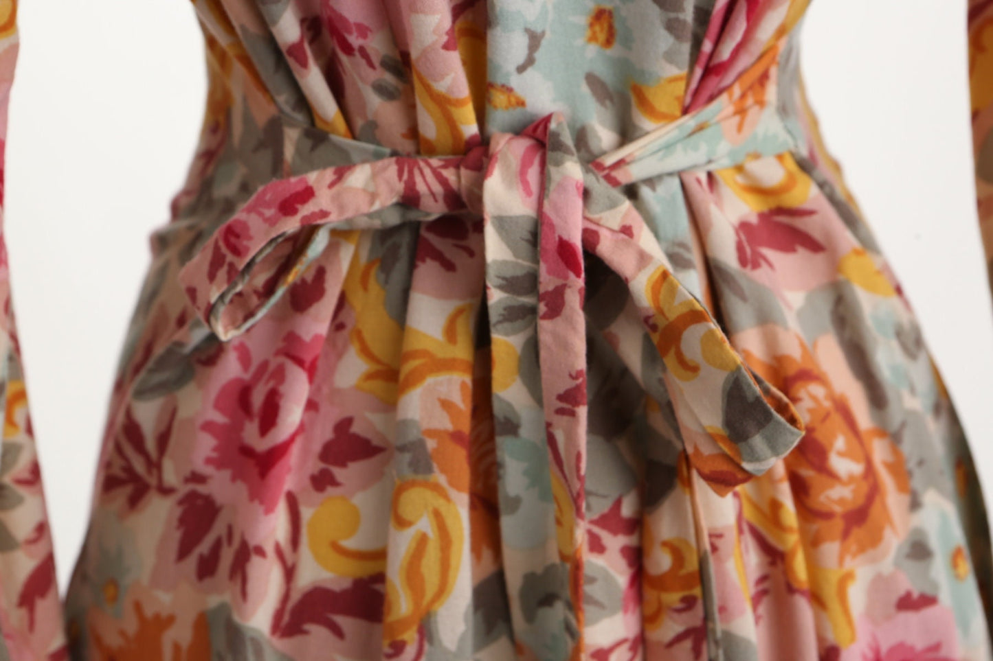 Vintage women floral print rayon summer grandma dress green pink red button back belt