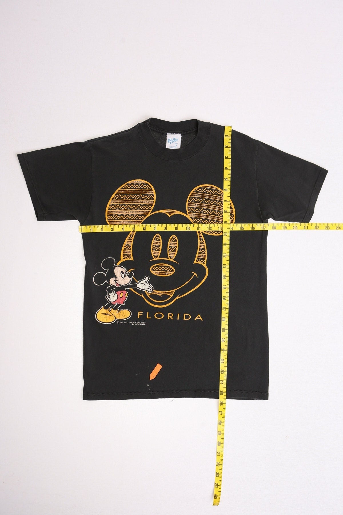 Vintage mickey mouse florida graphic t-shirt black shirt the walt disney company 80's made in usa s