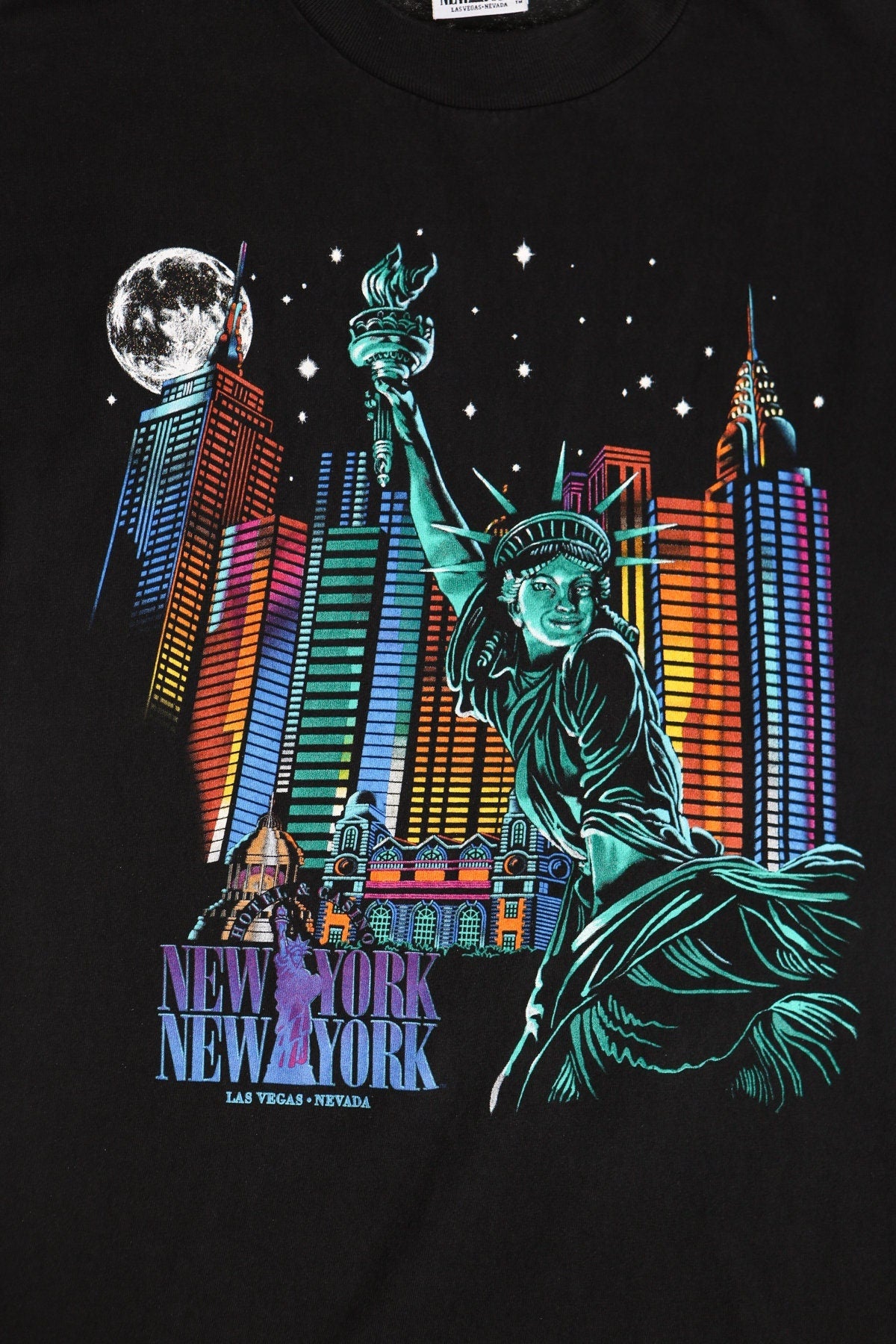 Vintage las vegas new york casino vintageshirt t-shirt black statue of liberty nevada official rare