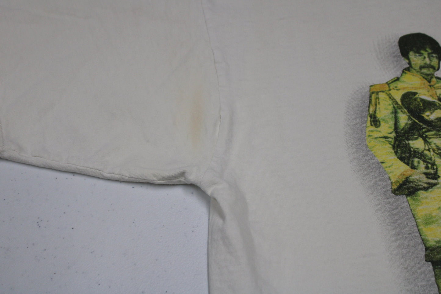 Vintage the beatles t-shirt white sargent pepper's club band lonely hearts 1996 graphic