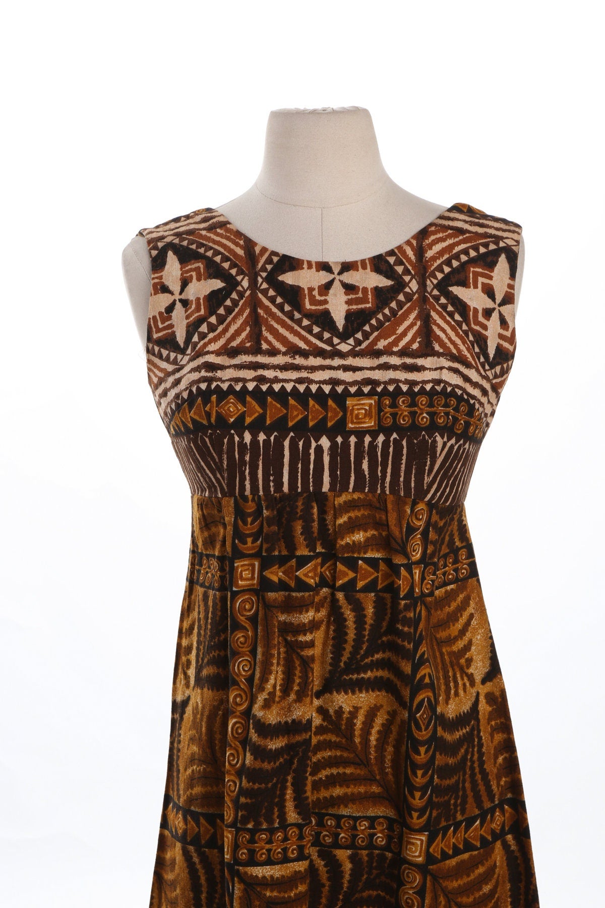 Vintage Hawaiian Dress - Brown Tribal Print - Era 70's - 80's