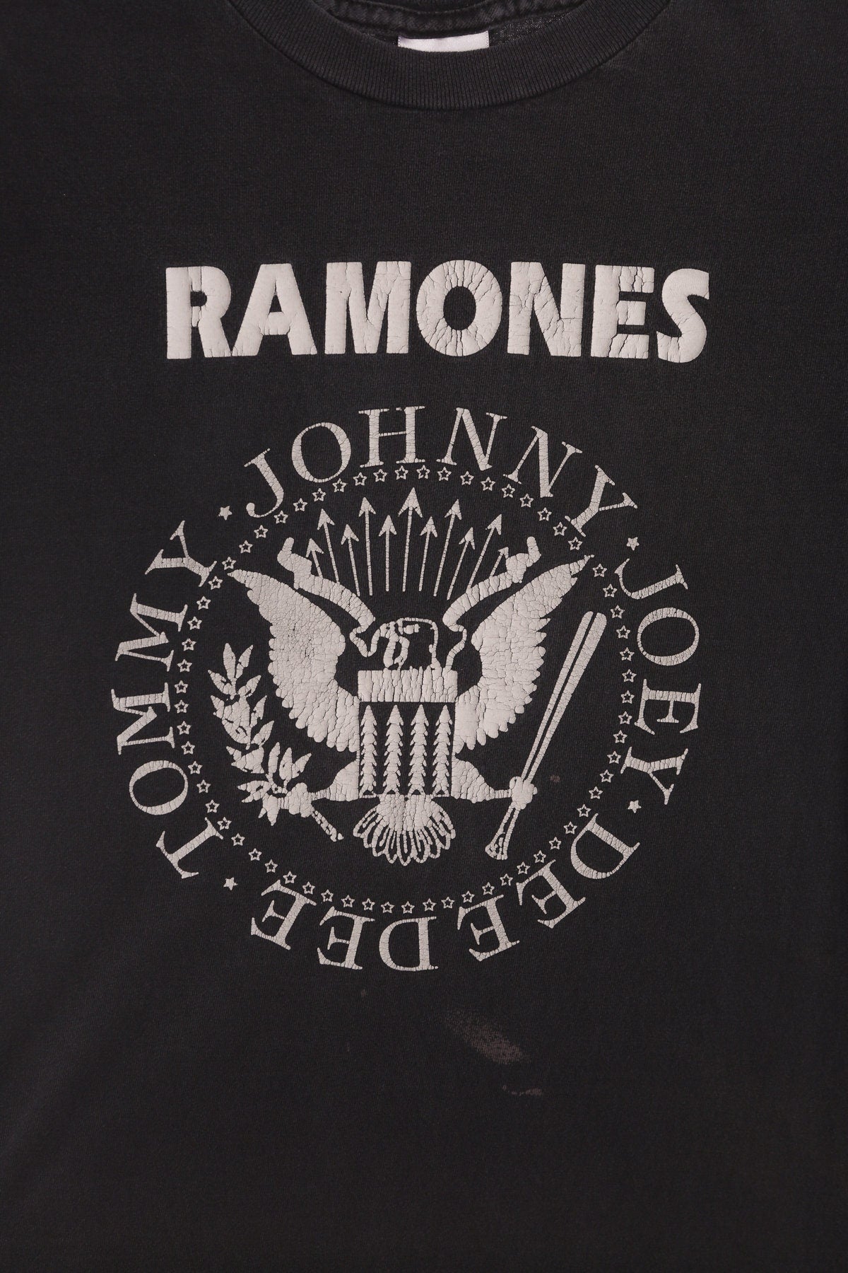 Black Rock T-shirt - Ramones Print - Punk Rock