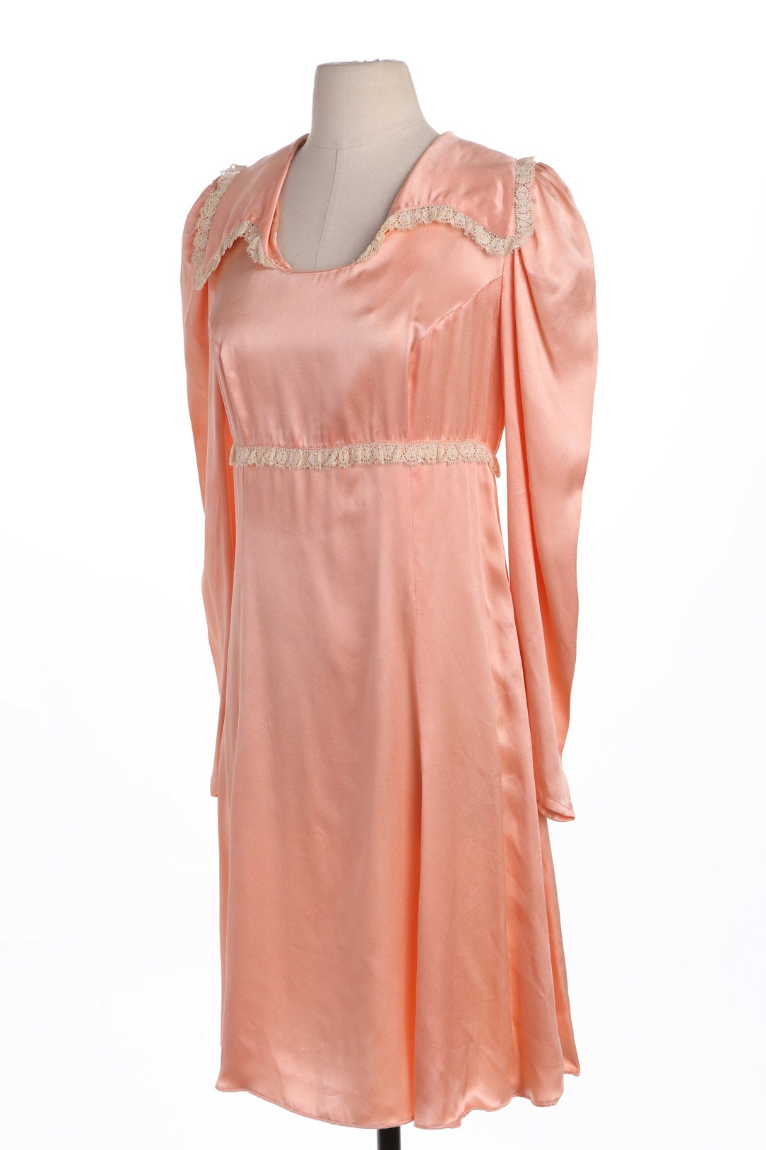 Vintage Pink Satin Casual Dress - Era 60's - 70's