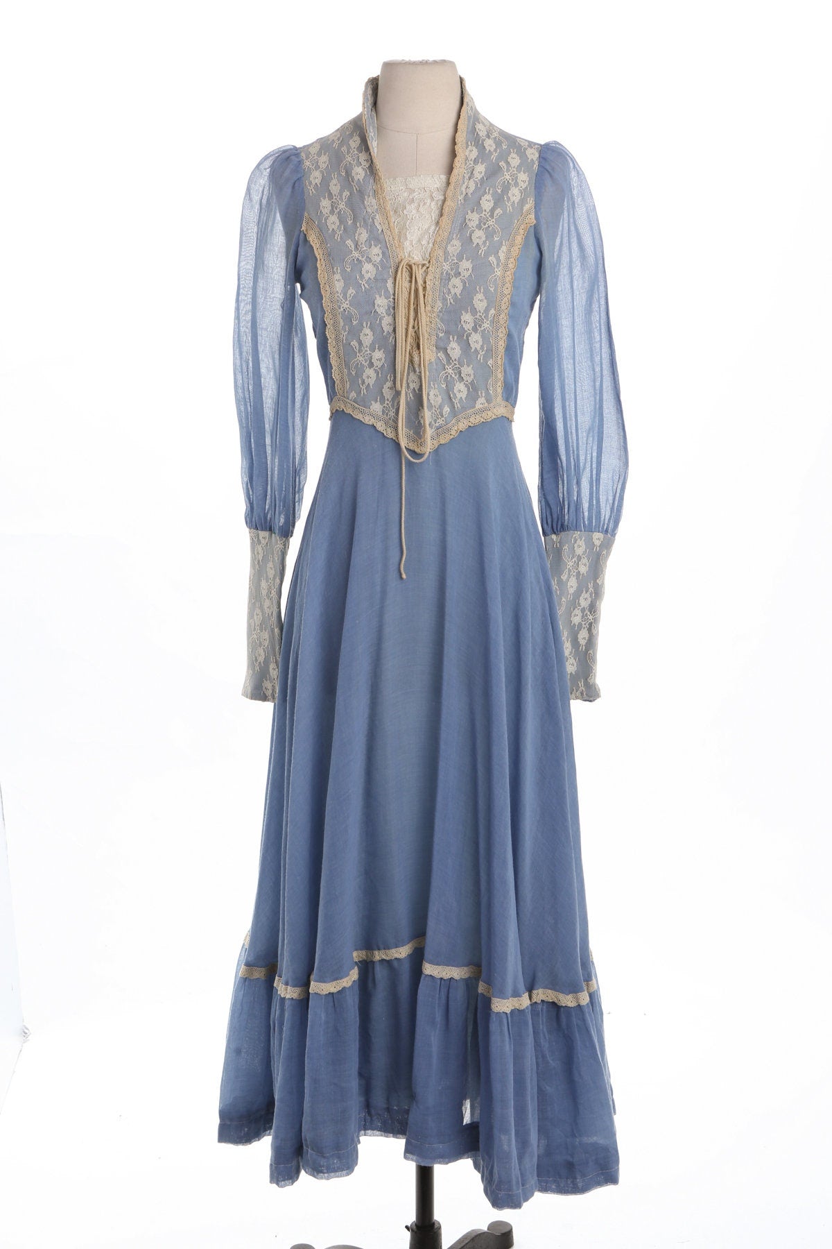 Vintage Prairie Long Floral Lace Blue Dress - Era 60's - 70's