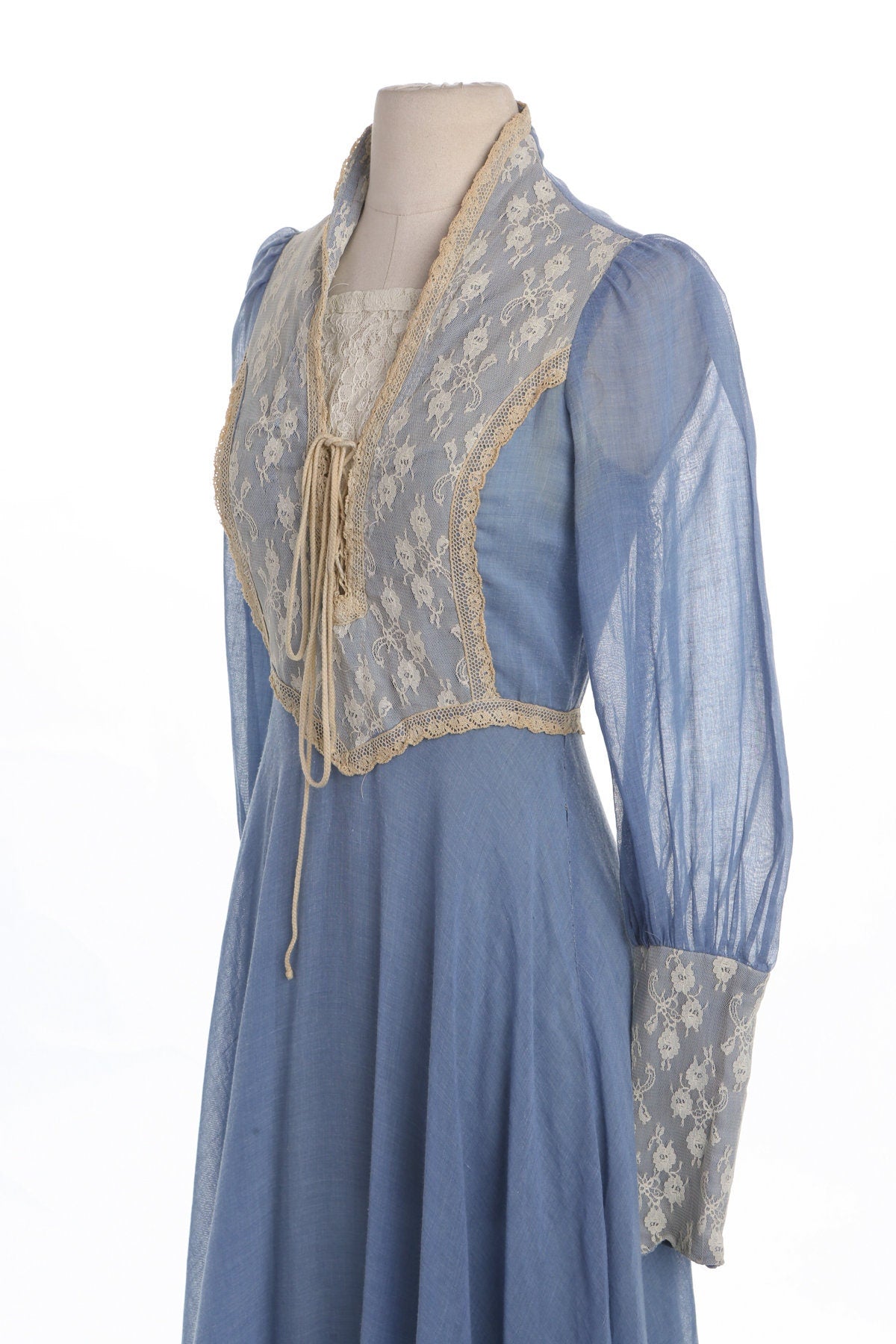 Vintage Prairie Long Floral Lace Blue Dress - Era 60's - 70's