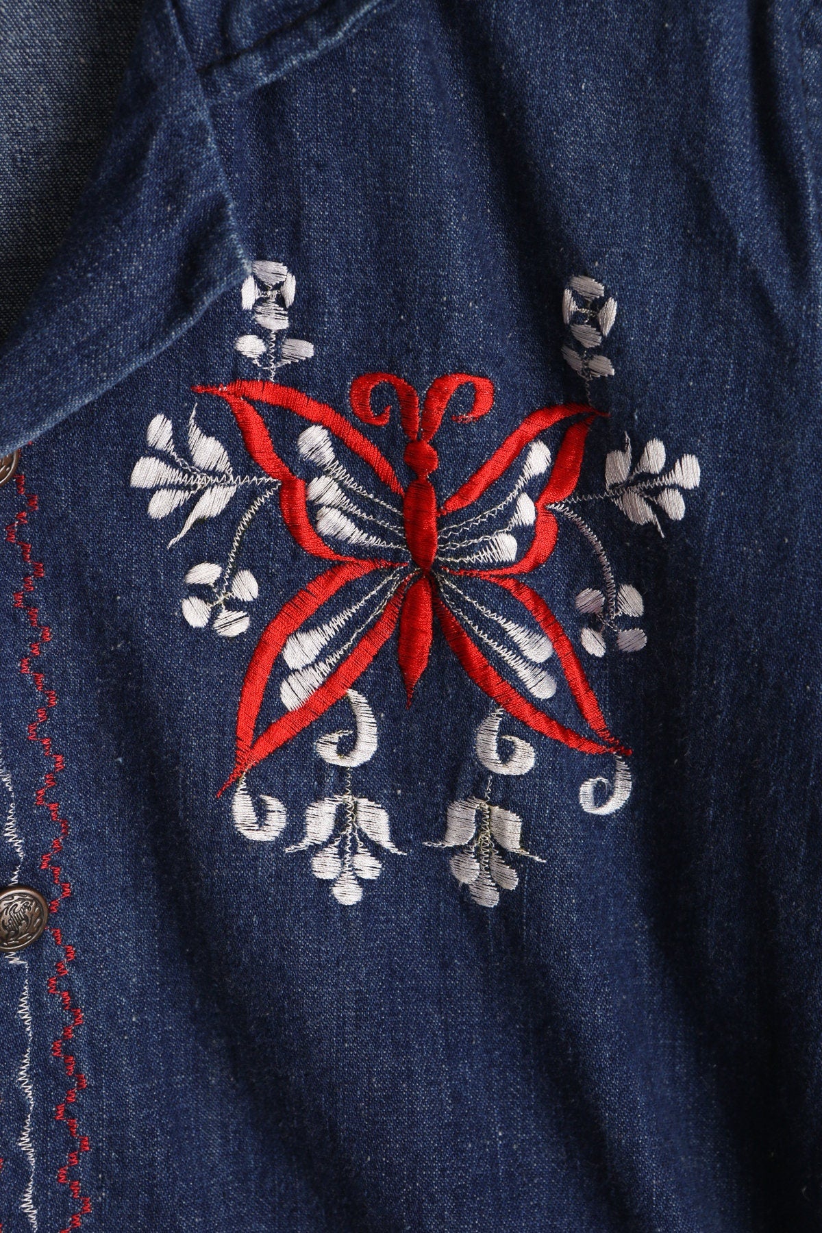 70's Men Embroidered Blue Denim Jacket with Waist Belt