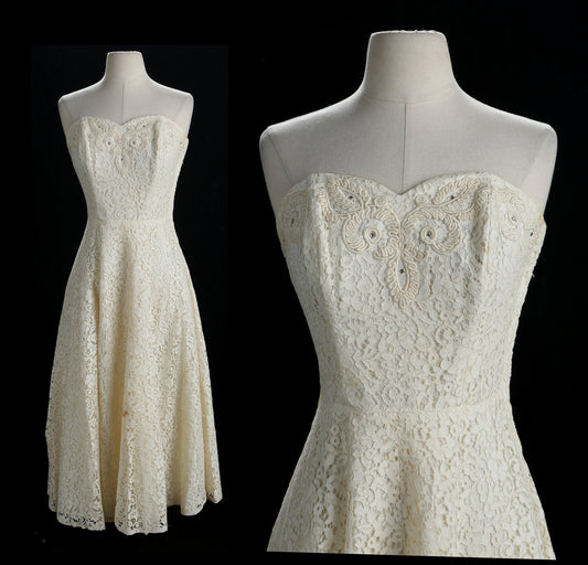 Vintage White Lace Wedding Dress - Styled by Prima - Era 50's - 60's