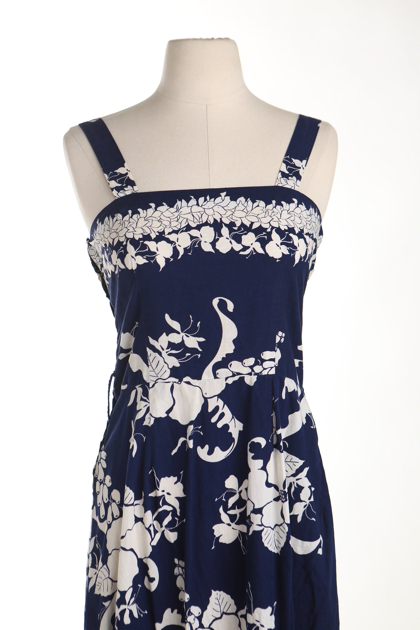 Vintage hawaiian dress floral print blue white strap 40's 50's