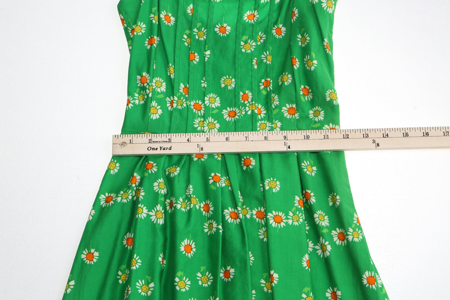 Vintage women green floral 70's cotton long dress strap