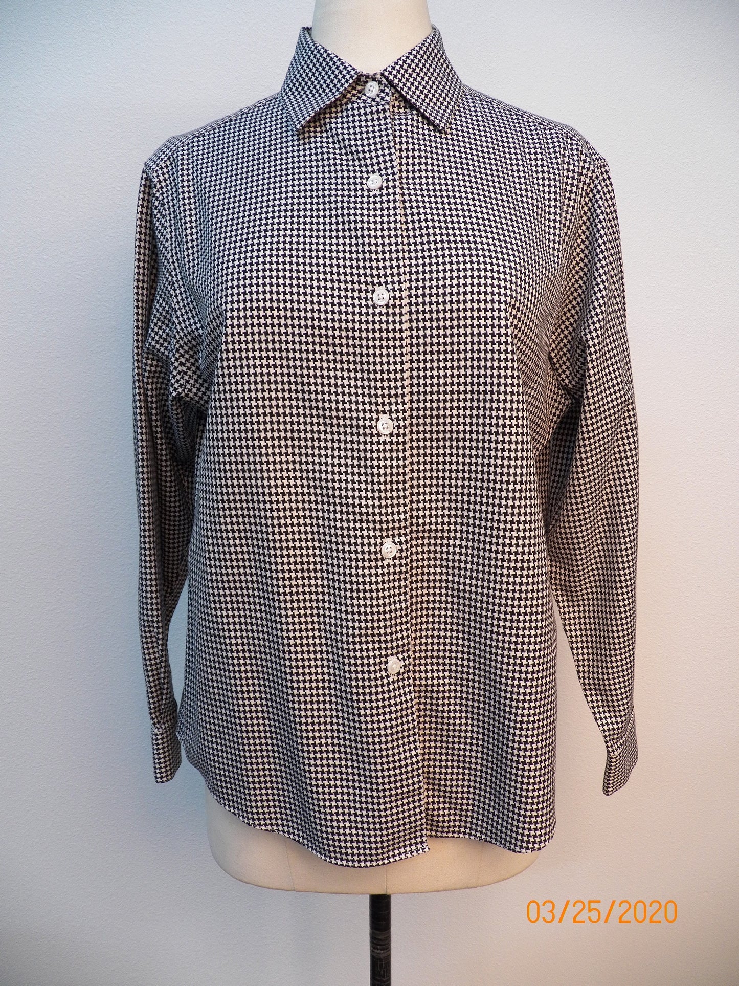 Black white plaid top women casual button up blouse