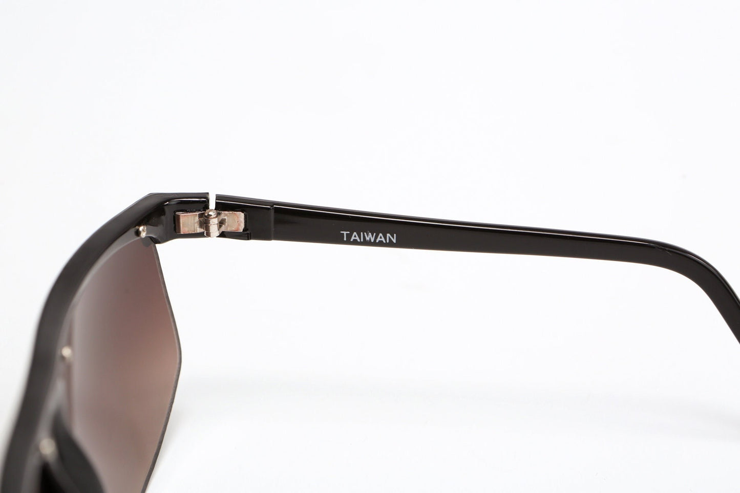 90's women black sunglasses deadstock retro fashion made in taiwan men