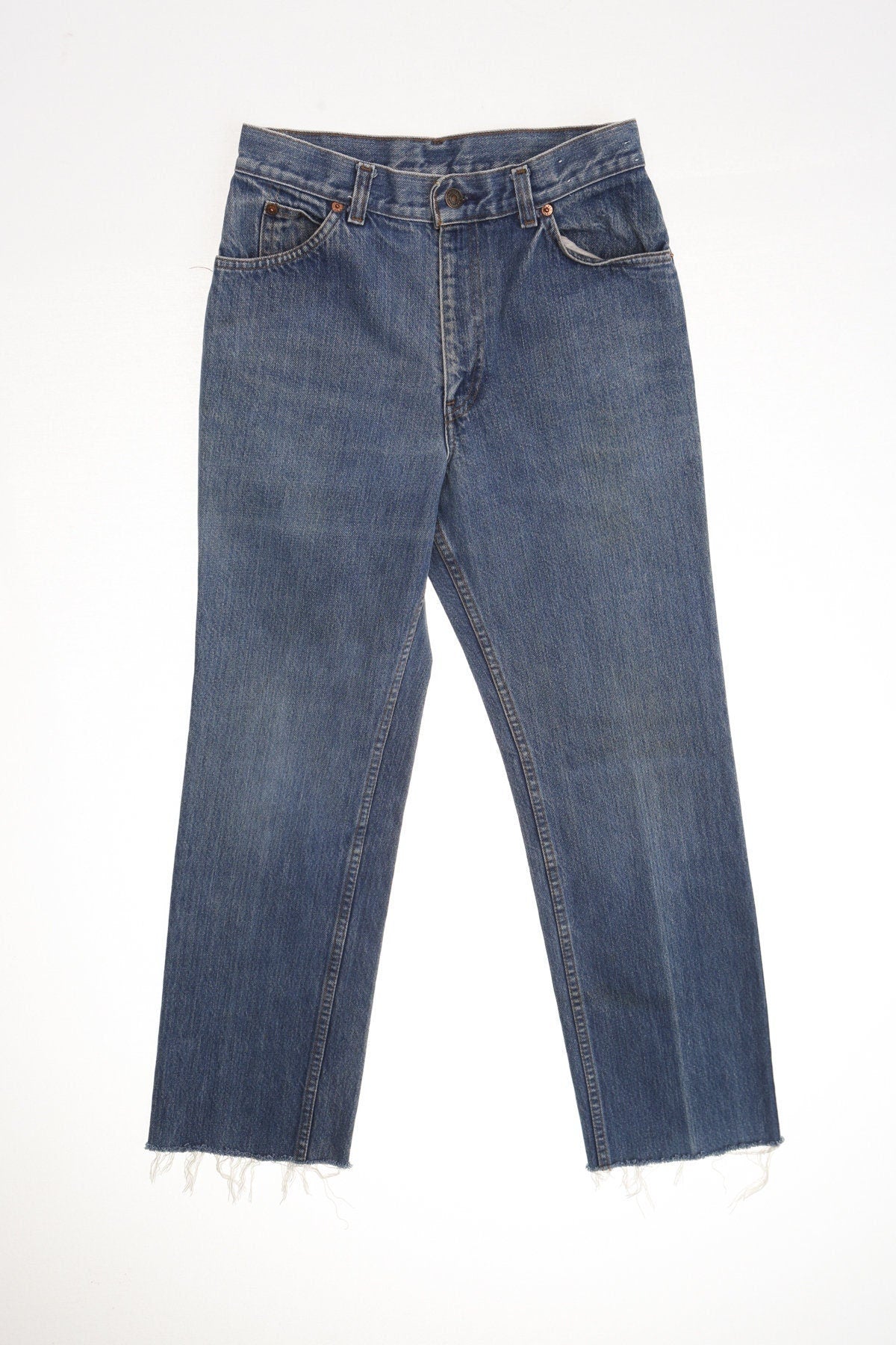 Vintage levi's high waist blue jeans denim pants women 90's 80's white tab zipper medium wash