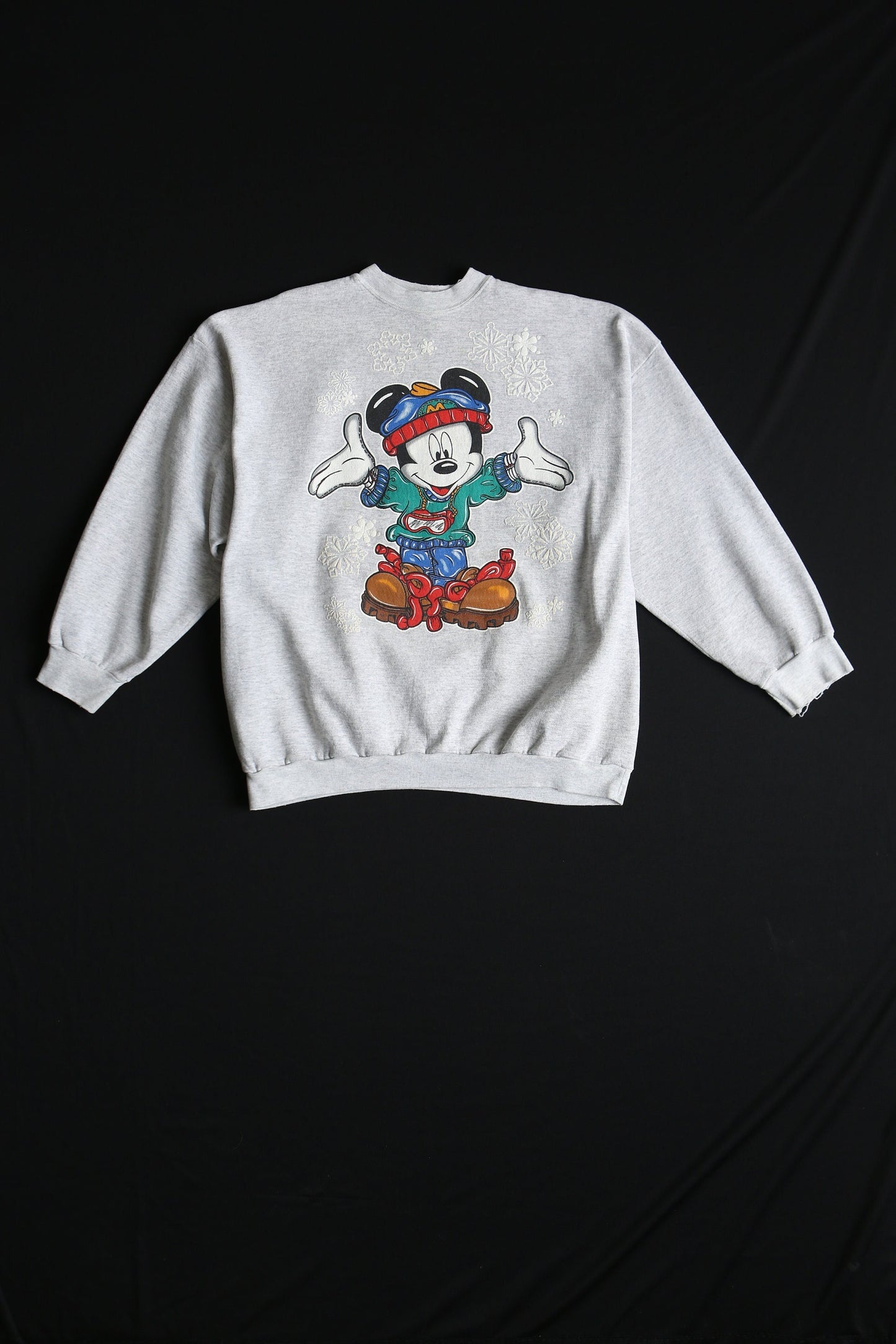 Vintage mickey mouse sweatshirt gray 90's y2k christmas