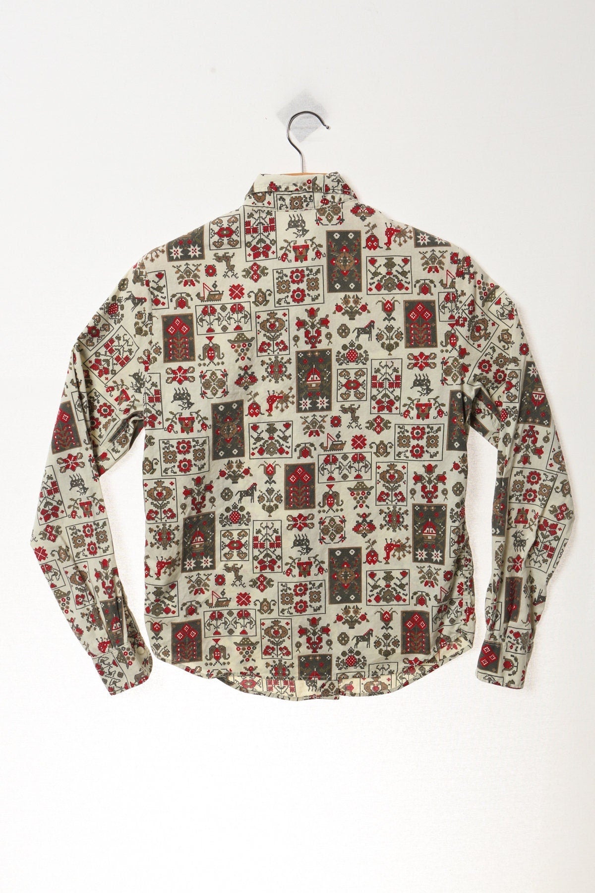 Vintage 70's cotton beige hippie top blouse women button geometric print animal bird