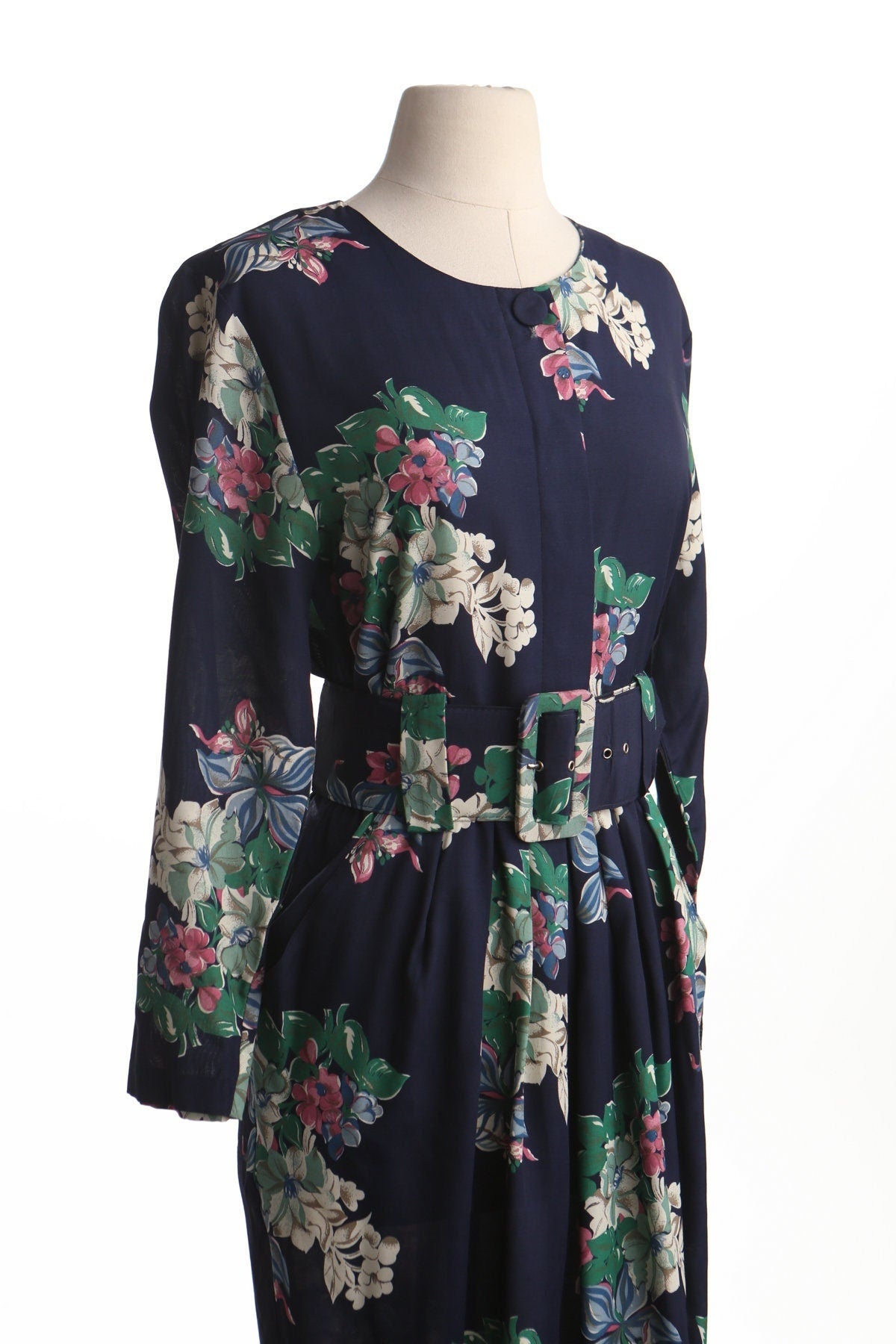 Vintage 90's 80's casual summer floral dress blue waist belt button front closure