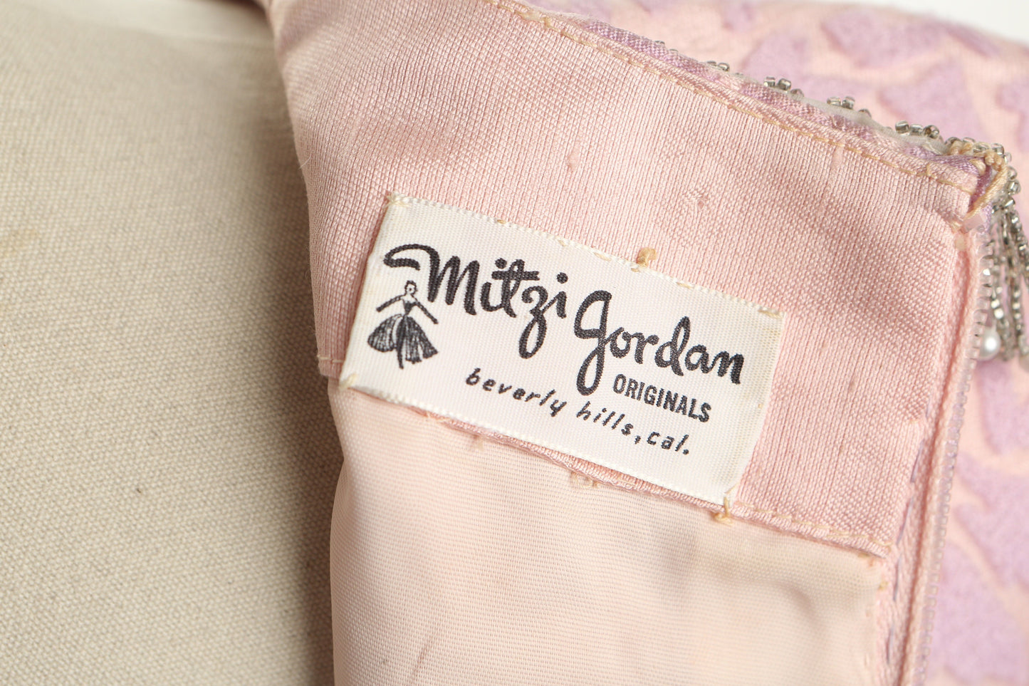 Vintage mod casual pink dress 60's 70's evening women pearl fringe mitzi jordan beverly hills