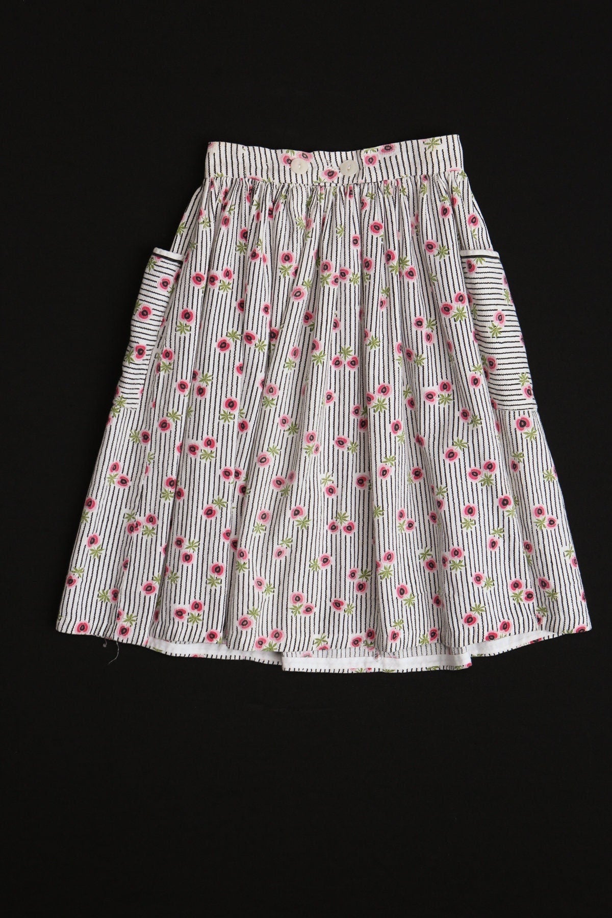 Vintage women white striped 50's skirt black fruit floral print summer