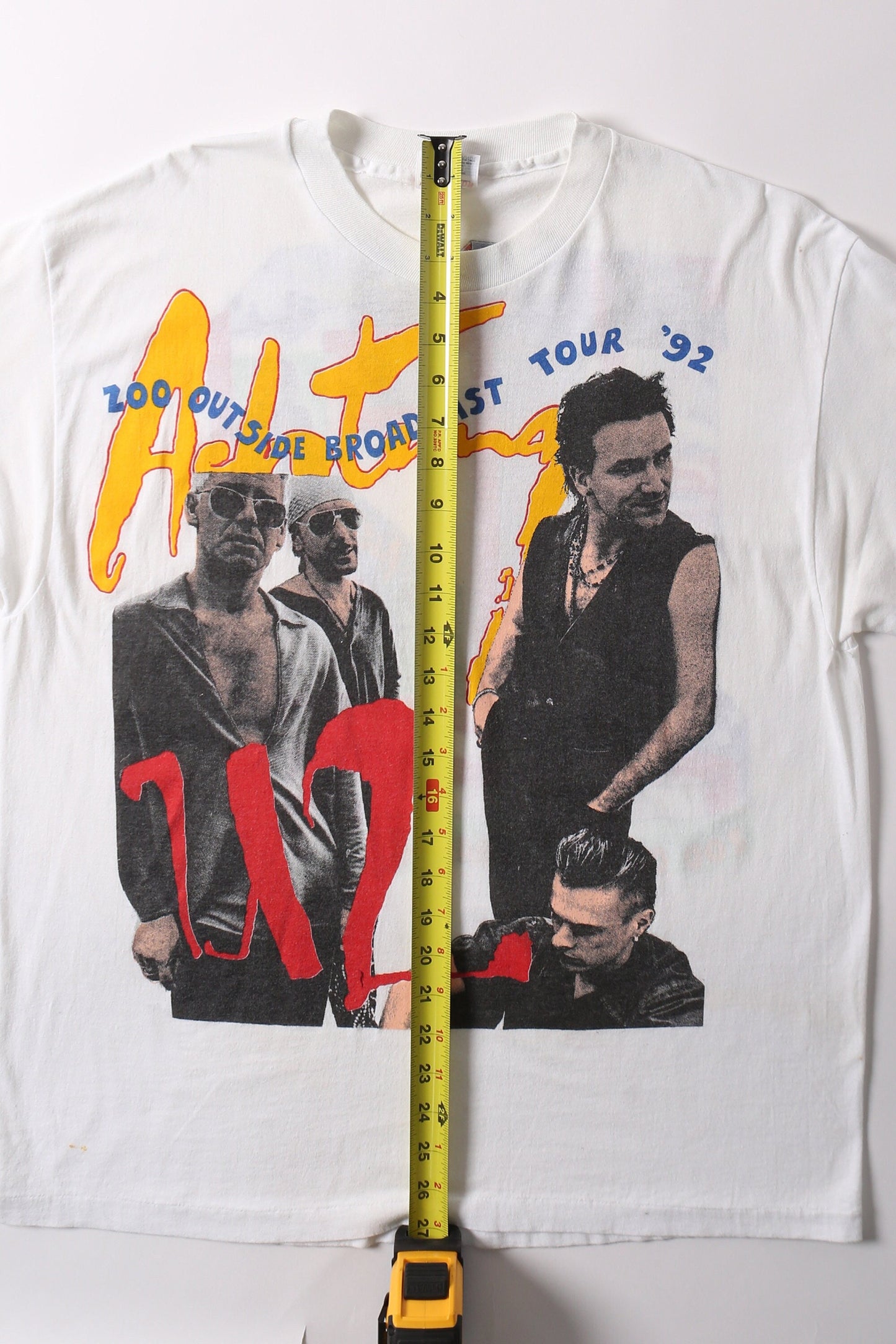 Vintage u2 tour 92 t-shirt zoo white broadcast rocker concert