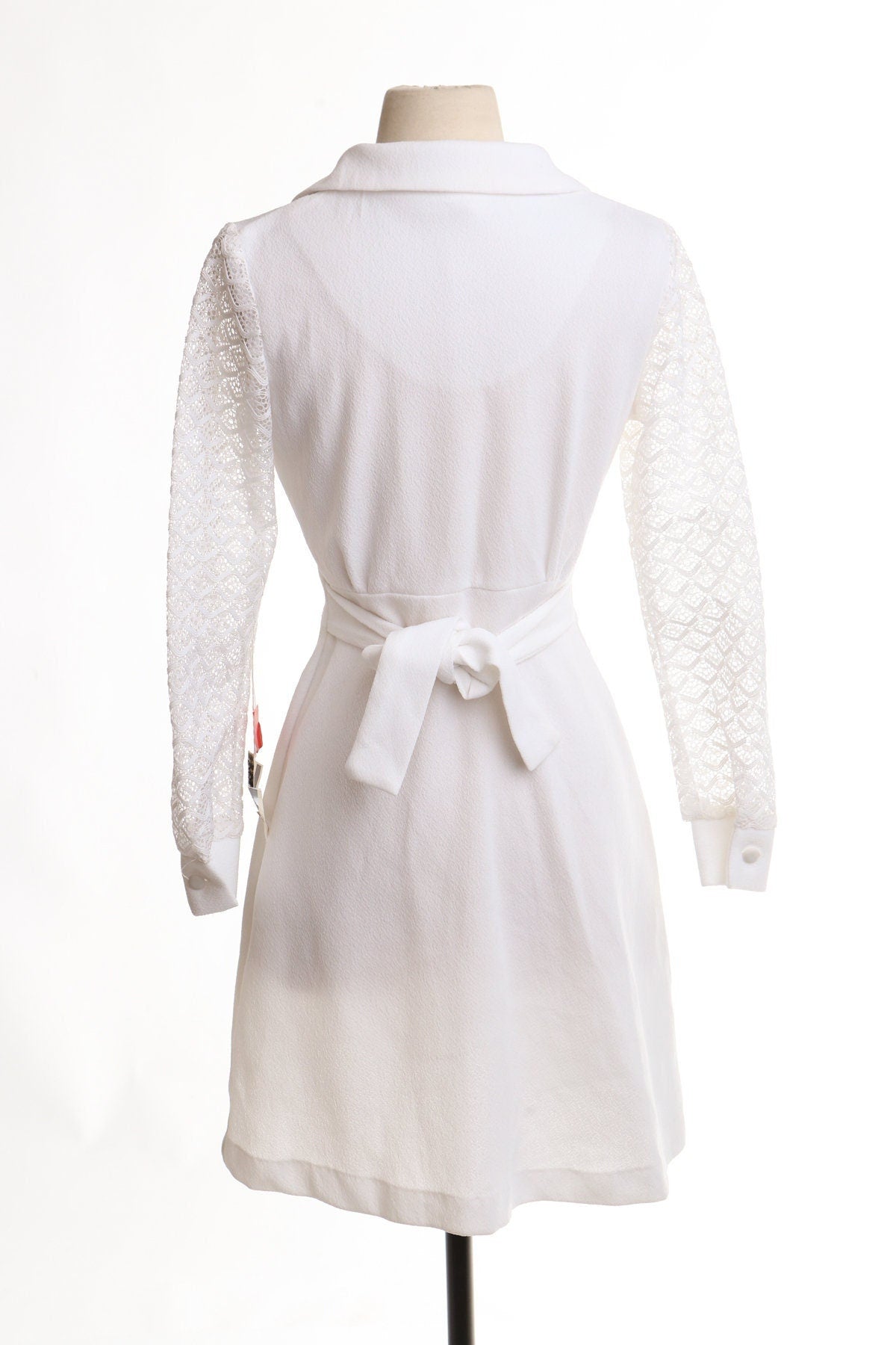 Vintage women 70's white disco button waist belt 60's casual