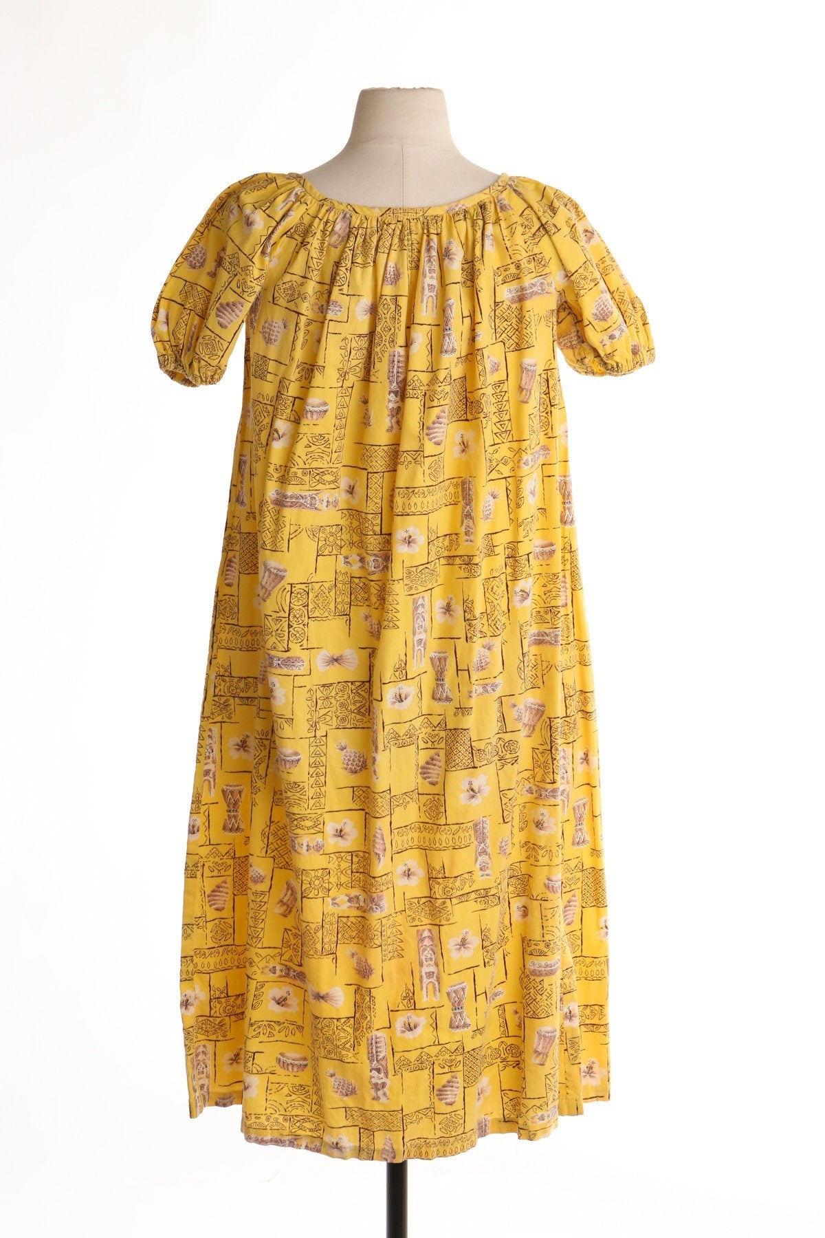 Vintage women yellow 40's hawaiian dress pinnaple made in hawaii size 10 hoohawaii 50's print