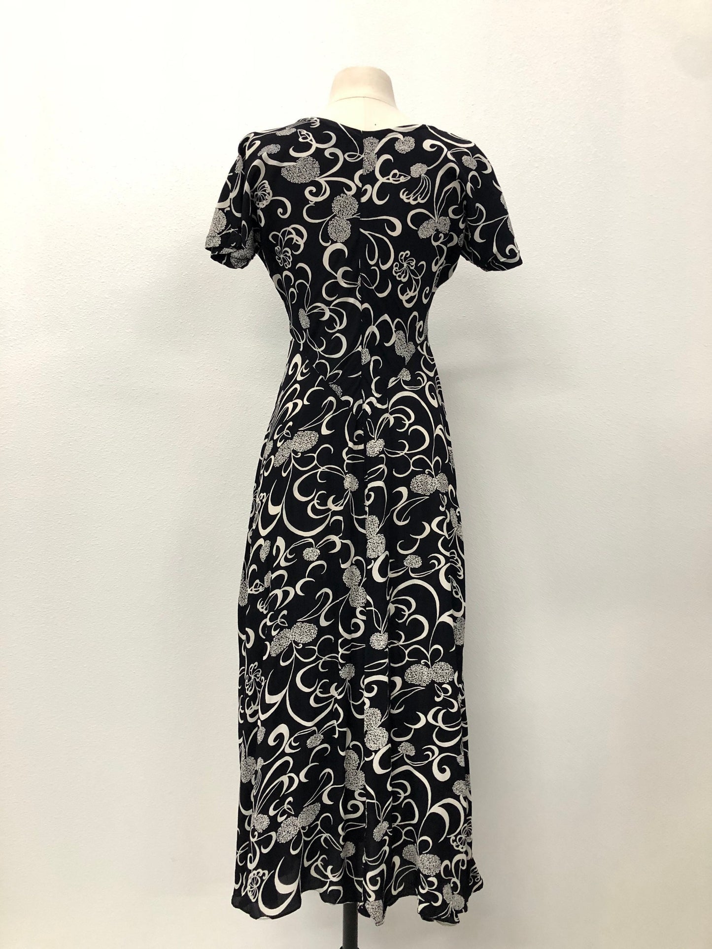 Summer geometric print white dress rayon long black vintage women