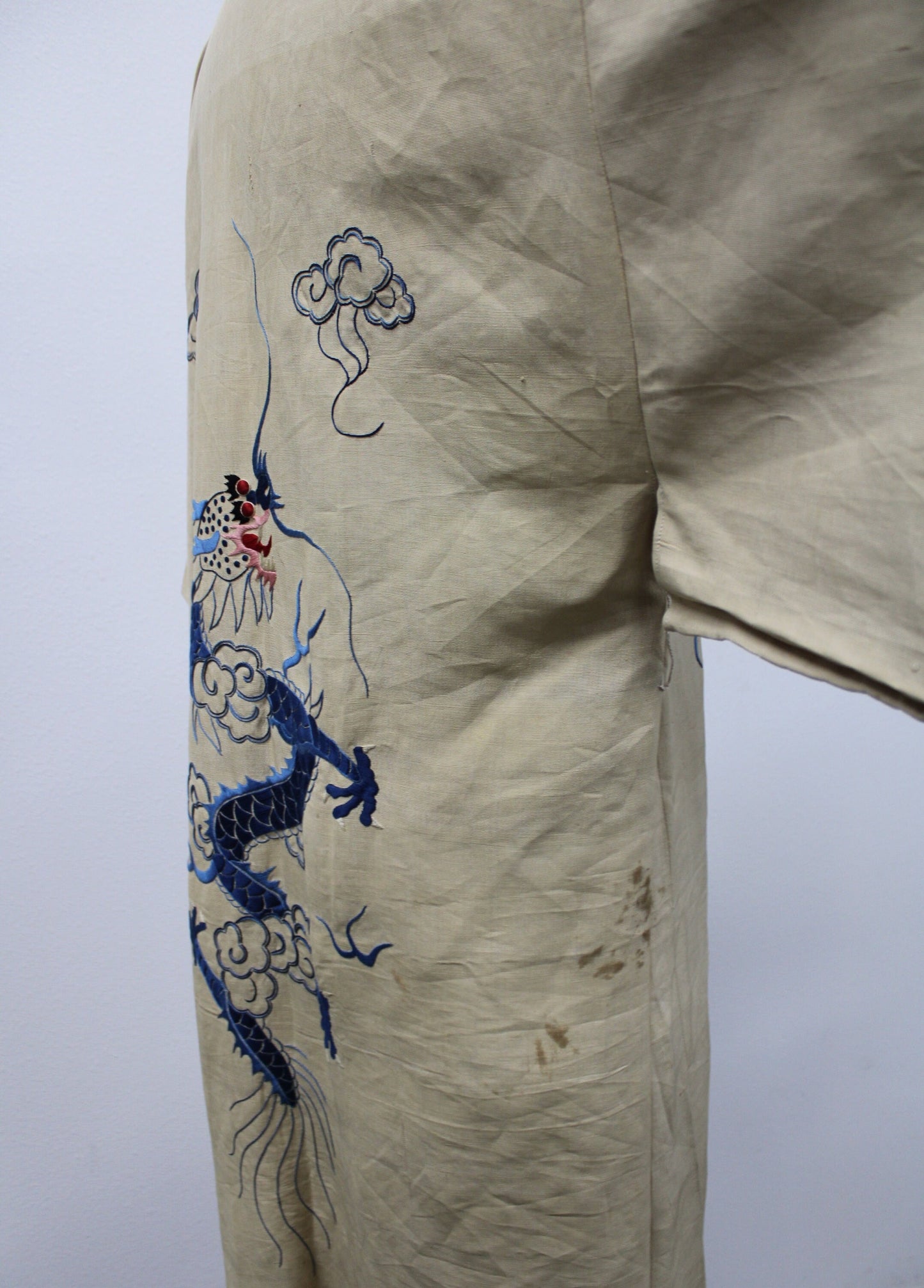Kimono vintage embroidered dragon blue rare japanese robe antique collectible unique beige cloud