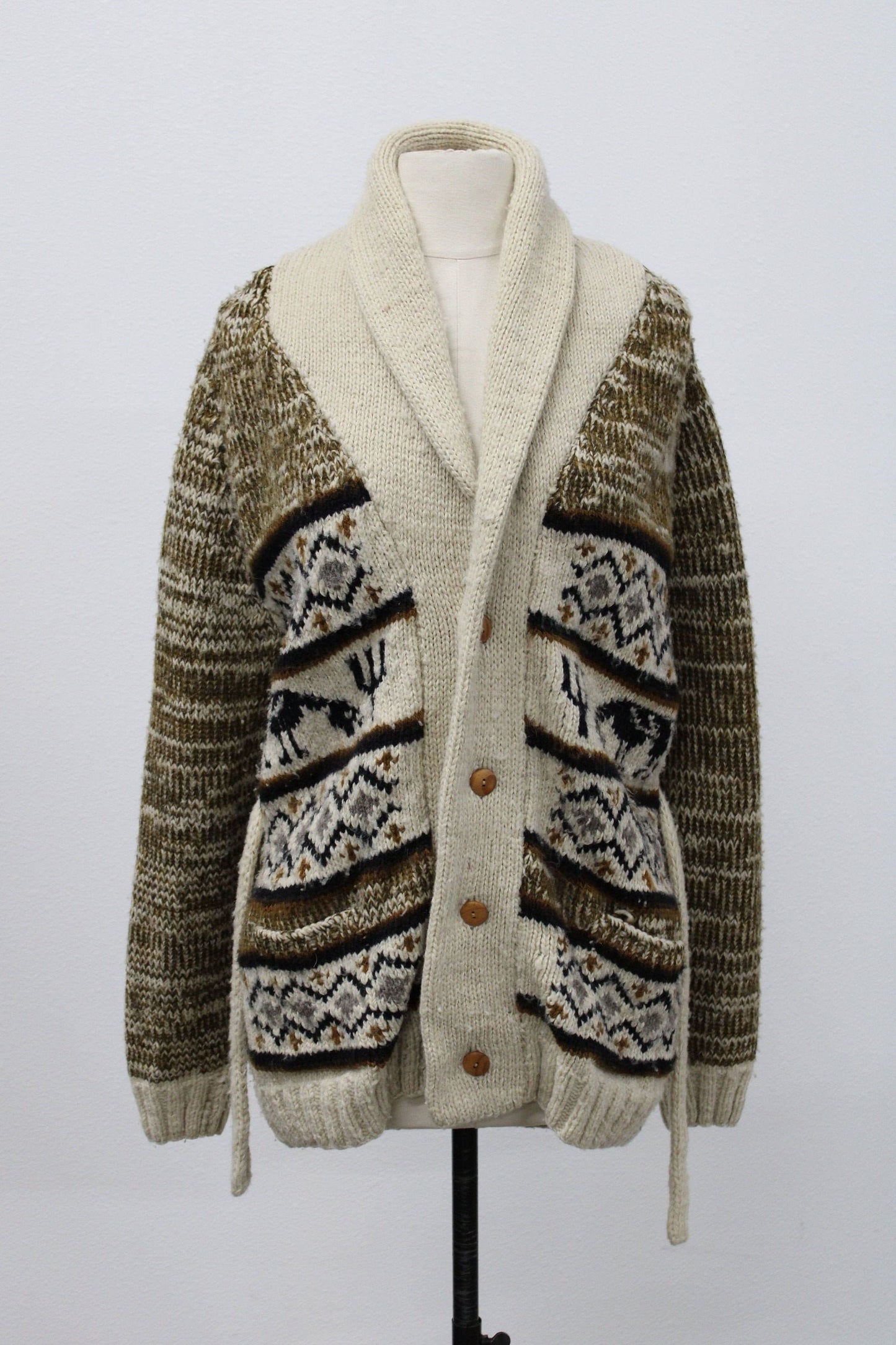 Vintage men 70's open button up v neck sweater western cow print waist belt