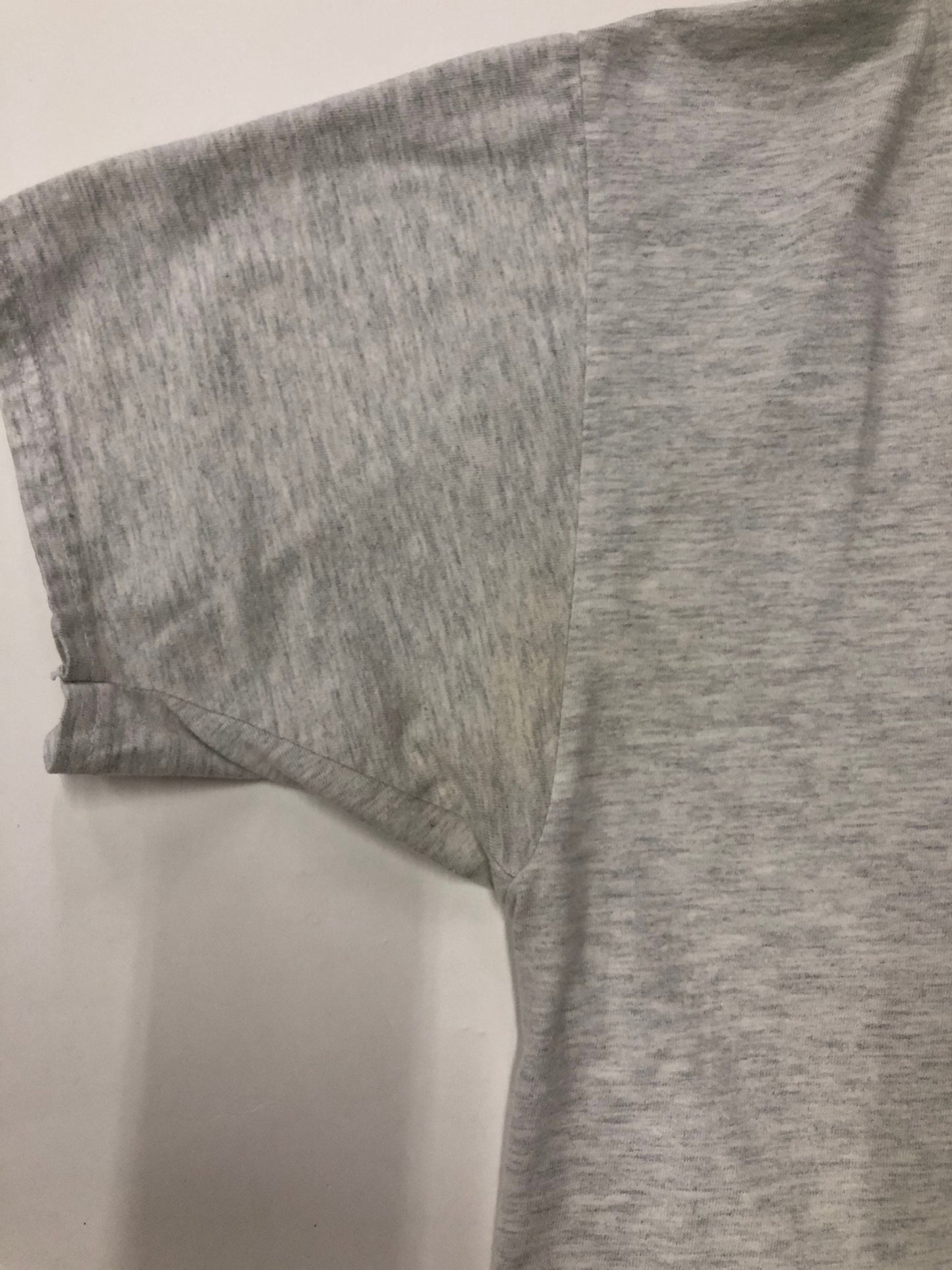 Front pocket vintage american heritage made in usa 1998 brothers branford ct gray t-shirt harley davidson