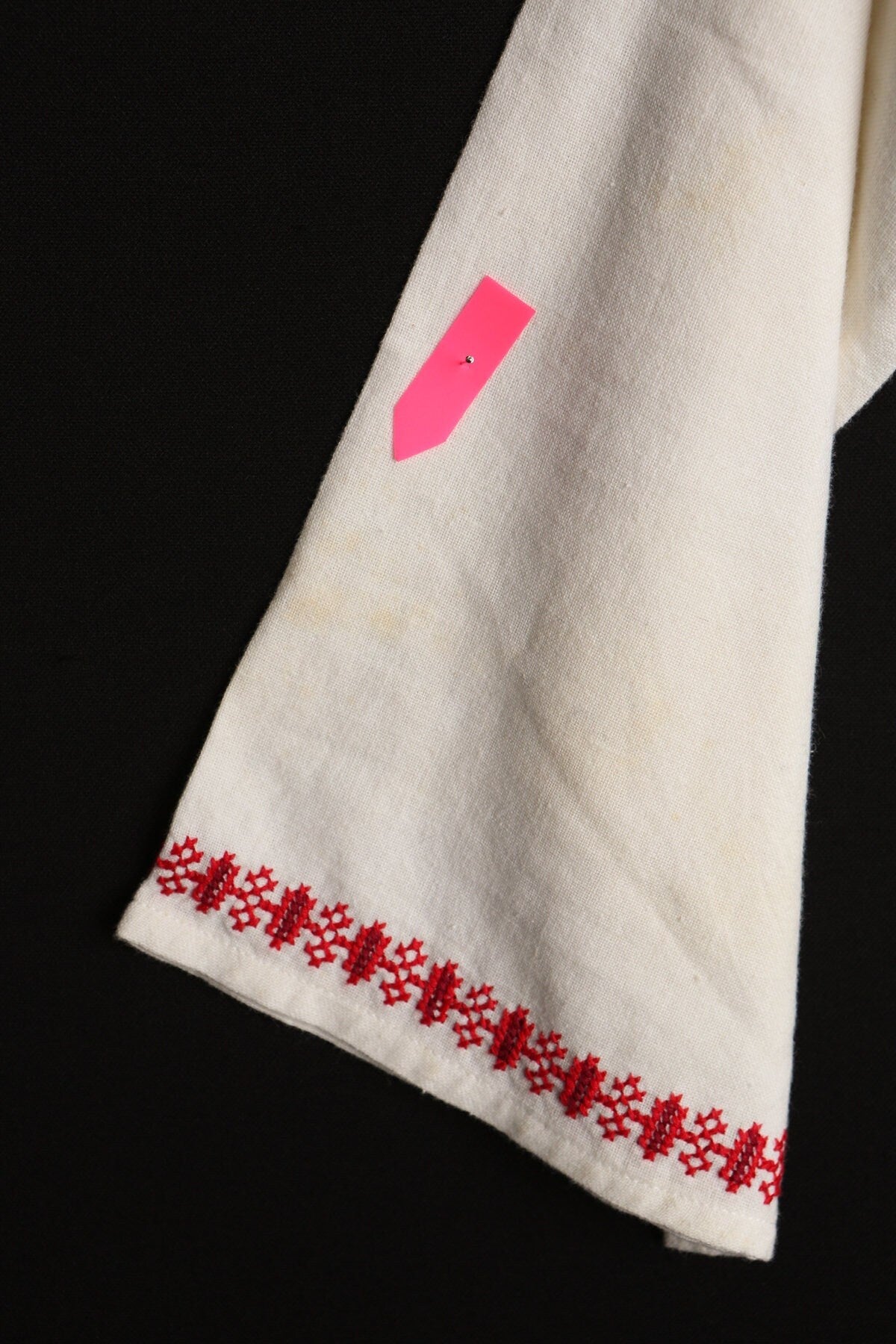 Vintage women blouse top ethnic embroidered white red tie neck