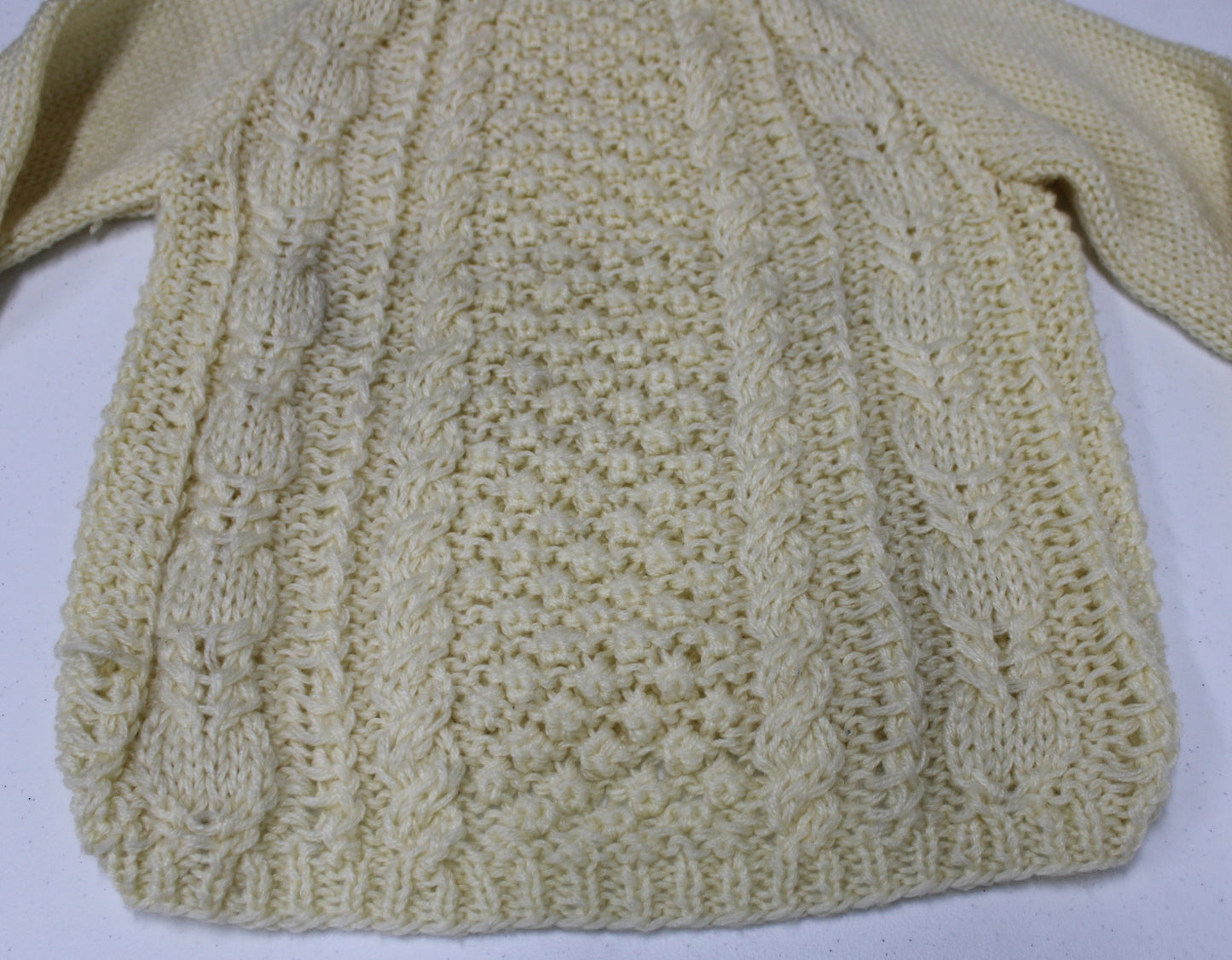 Sweater hand knit turtle neck 70's white unisex