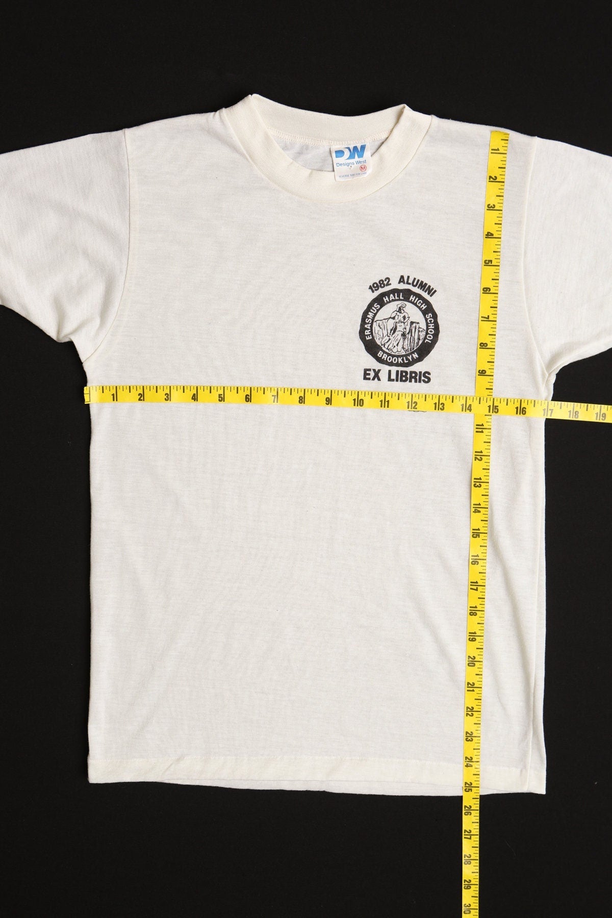 Vintage high school t-shirt brooklyn erasmus hall 1982 alumni beige 80's