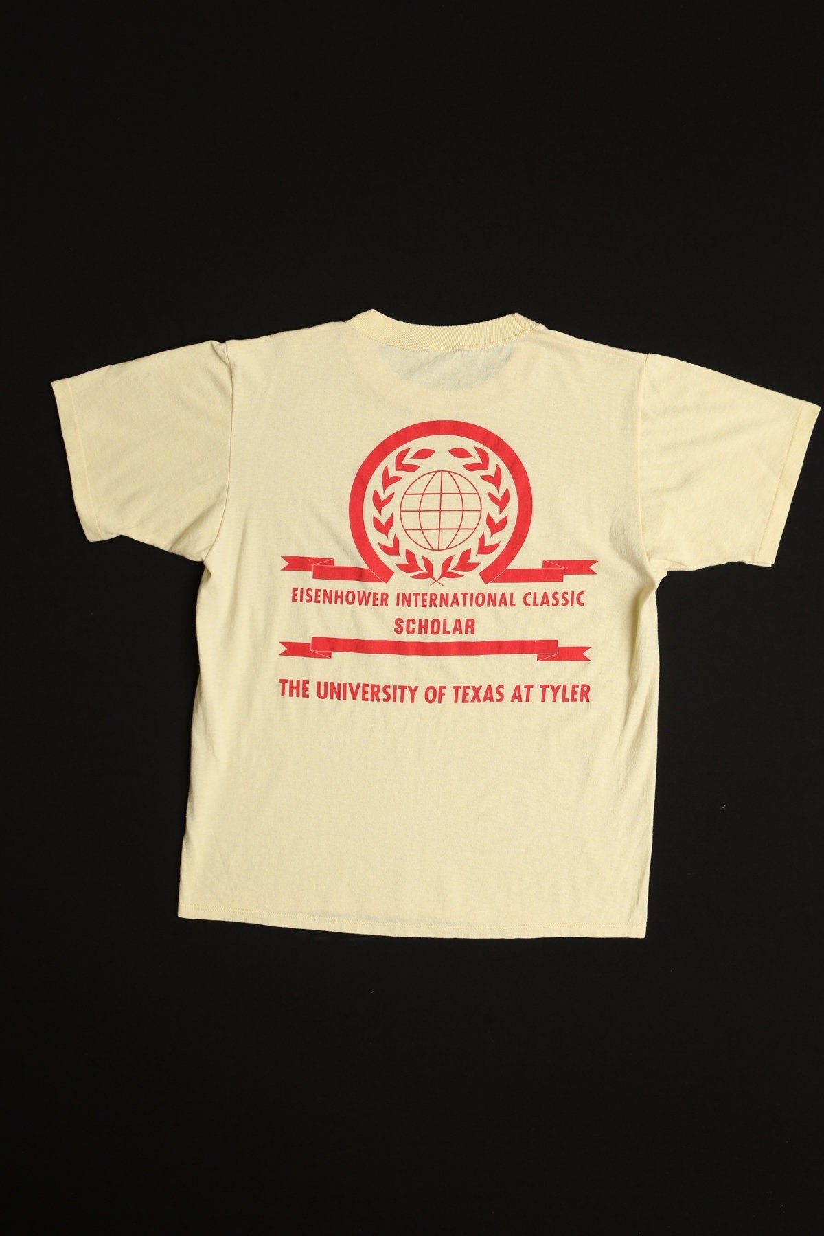 Vintage texas dr pepper iniversity scholar tyler eisenhower international vintageshirt yellow 80's