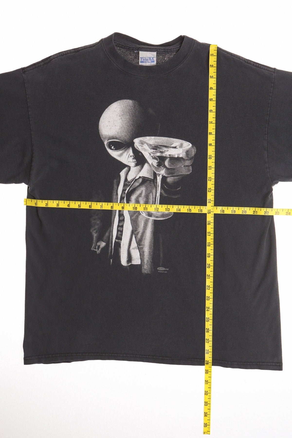 Vintage alien ufo graphic t-shirt shirt black martini bar cocktail bluehair 90's