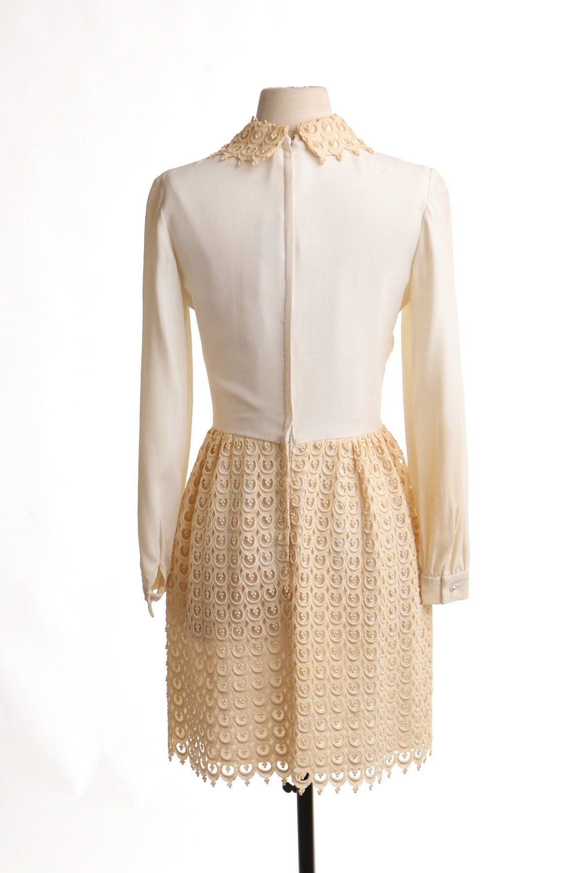 Vintage evening casual dress 60's 70's long sleeve lace formal mod beige