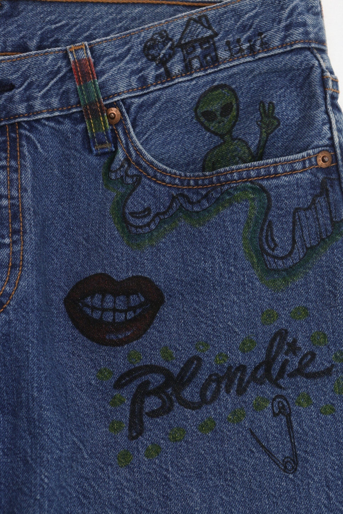 501 c levi jeans denim pants art graffiti hand drawn blue y2k 32 waist