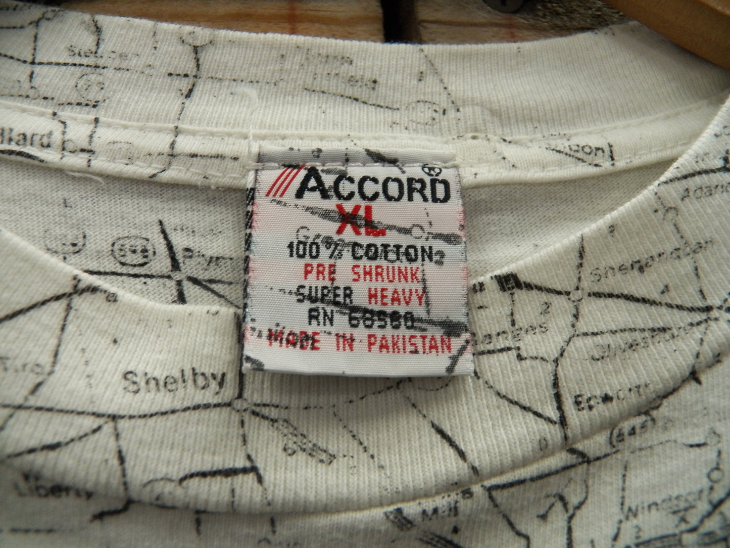 Ohio state graphic t-shirt map the buckeye state vintage white black red road map