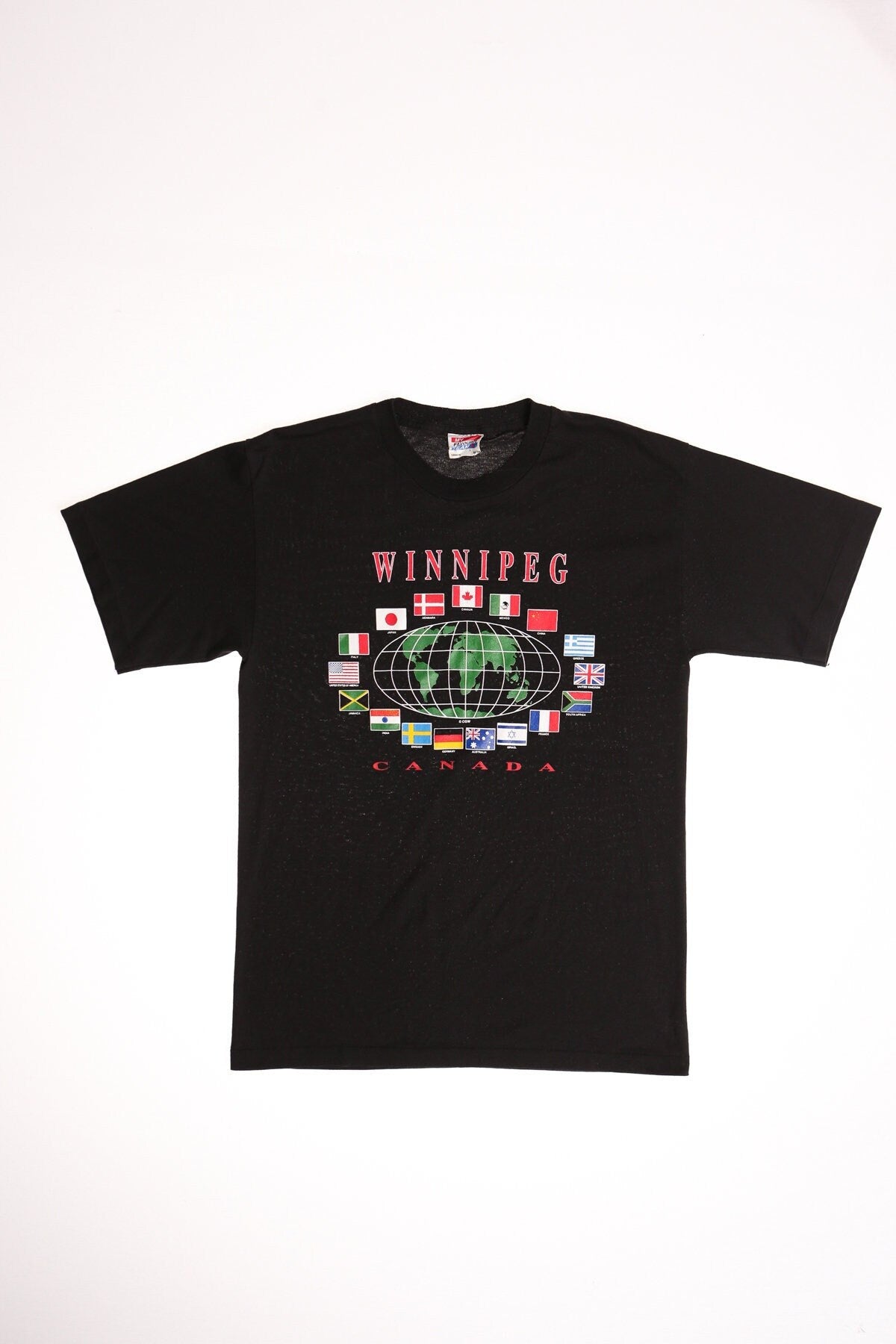 Vintage winnipeg canada graphic shirt t-shirt 90's world map