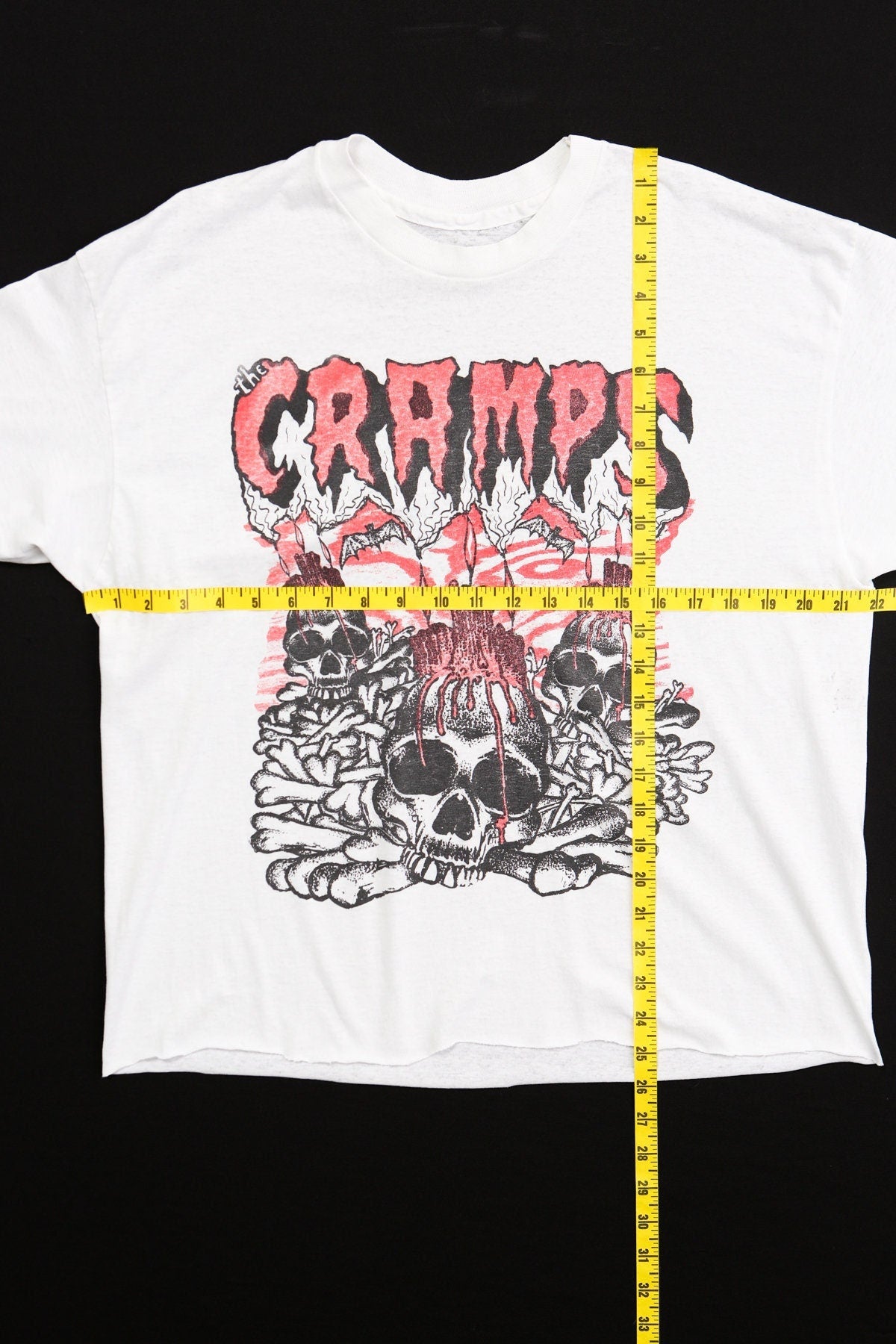 The cramps punk rock whiet t-shirt skulls bones 80's rock shirt band concert rare