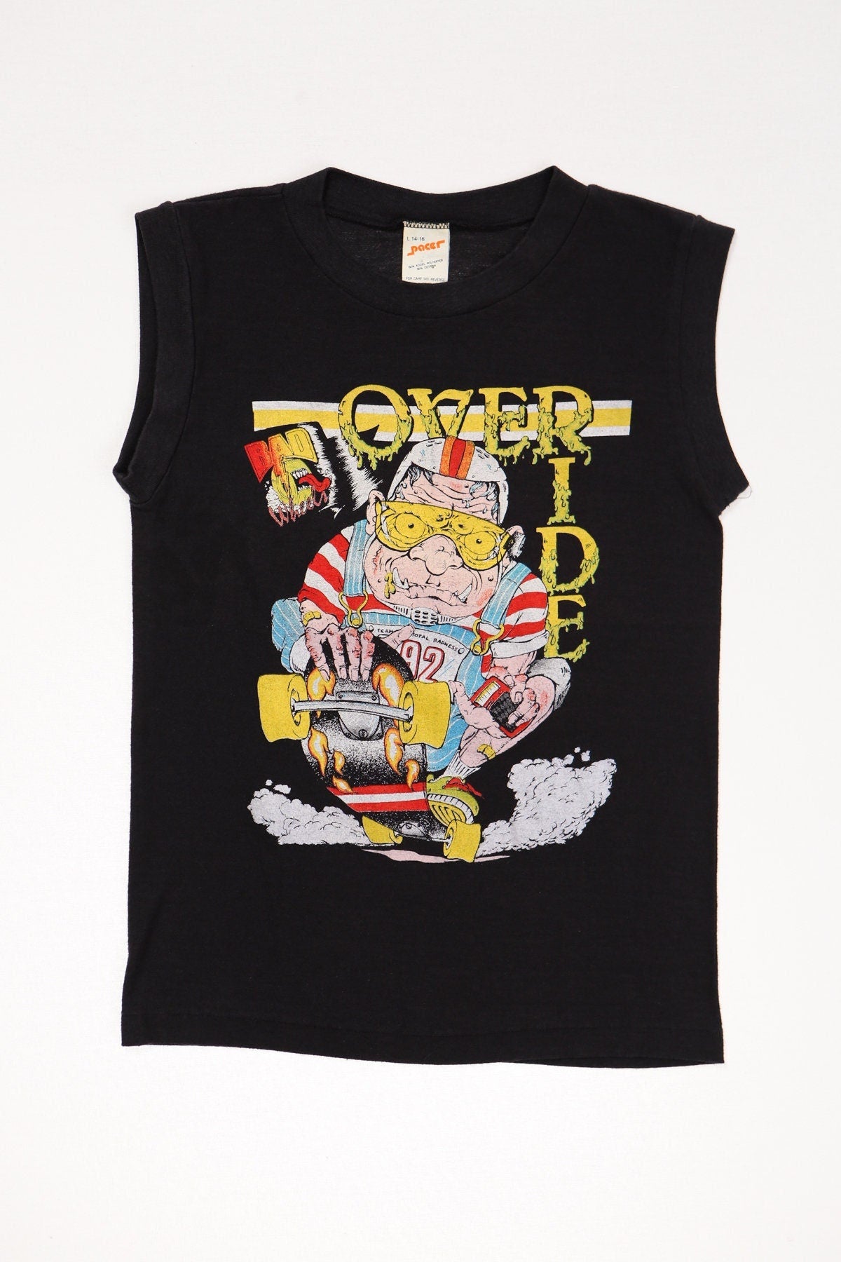 Vintage skater graphic t-shirt sleeveless black over ride bad wheels skateboard 80's