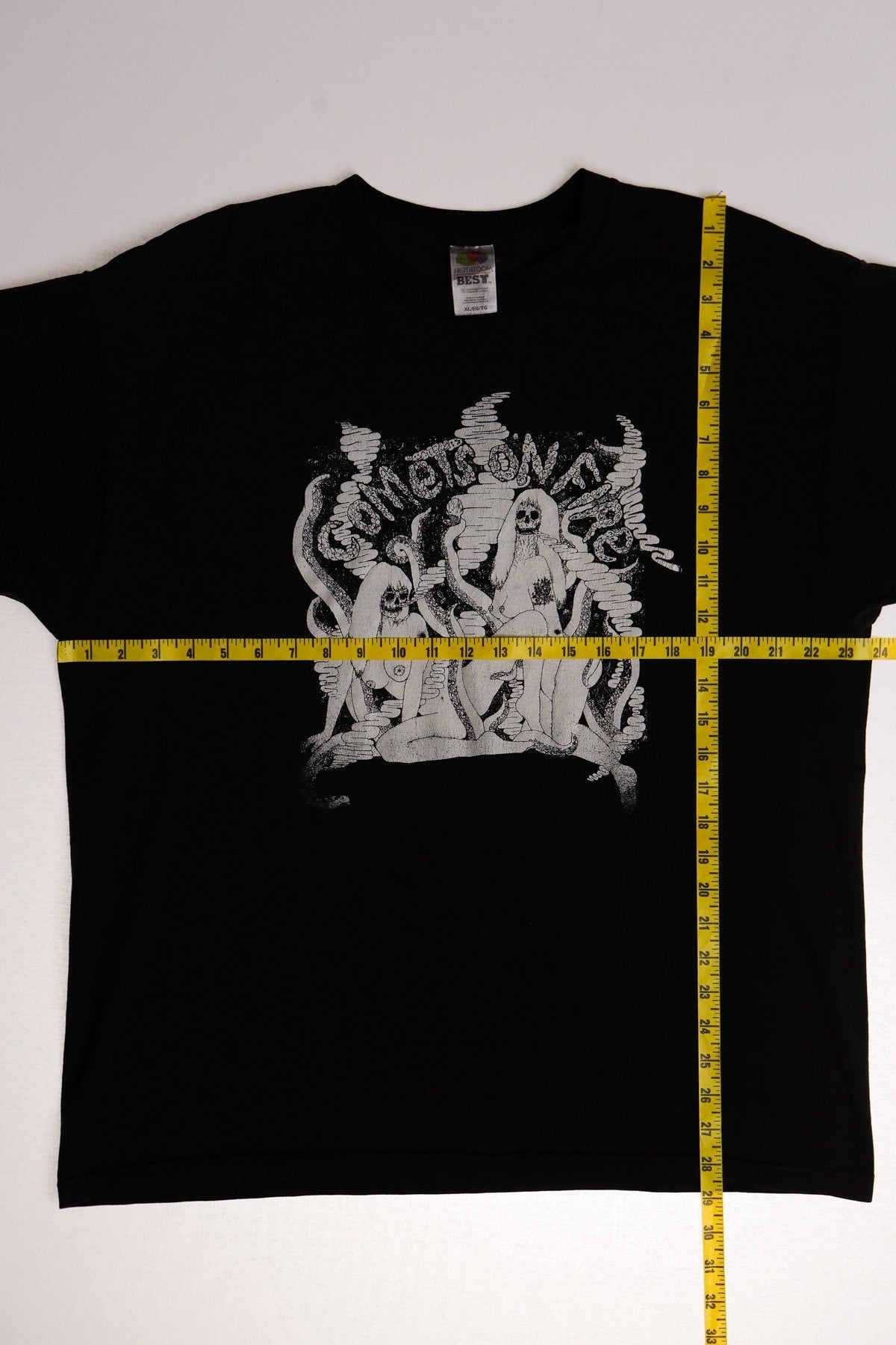 Vintage rock t-shirt horror comets on fire punk graphic smoking