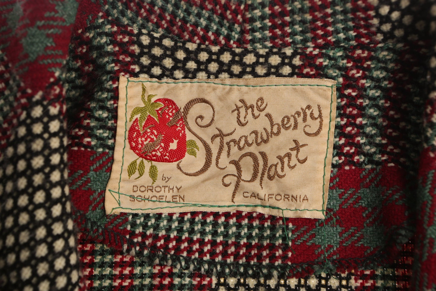 Vintage Women Brown Plaid Blazer by Dorothy Schoelen from The Strawberry Plant California Label - Era 60's - 70's