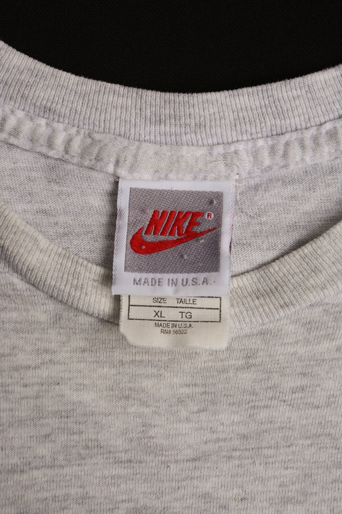 Vintage Nike Gray Basketball Jam Graphic T-shirt