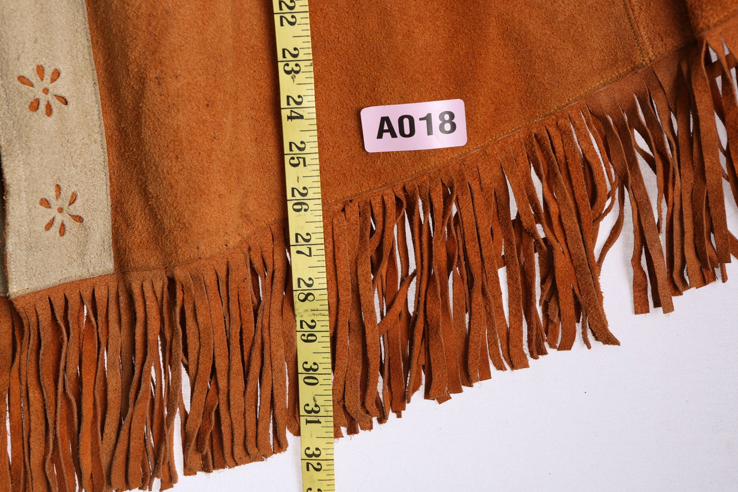 Women Tan Suede Fringed Poncho - Era 70's - 80's