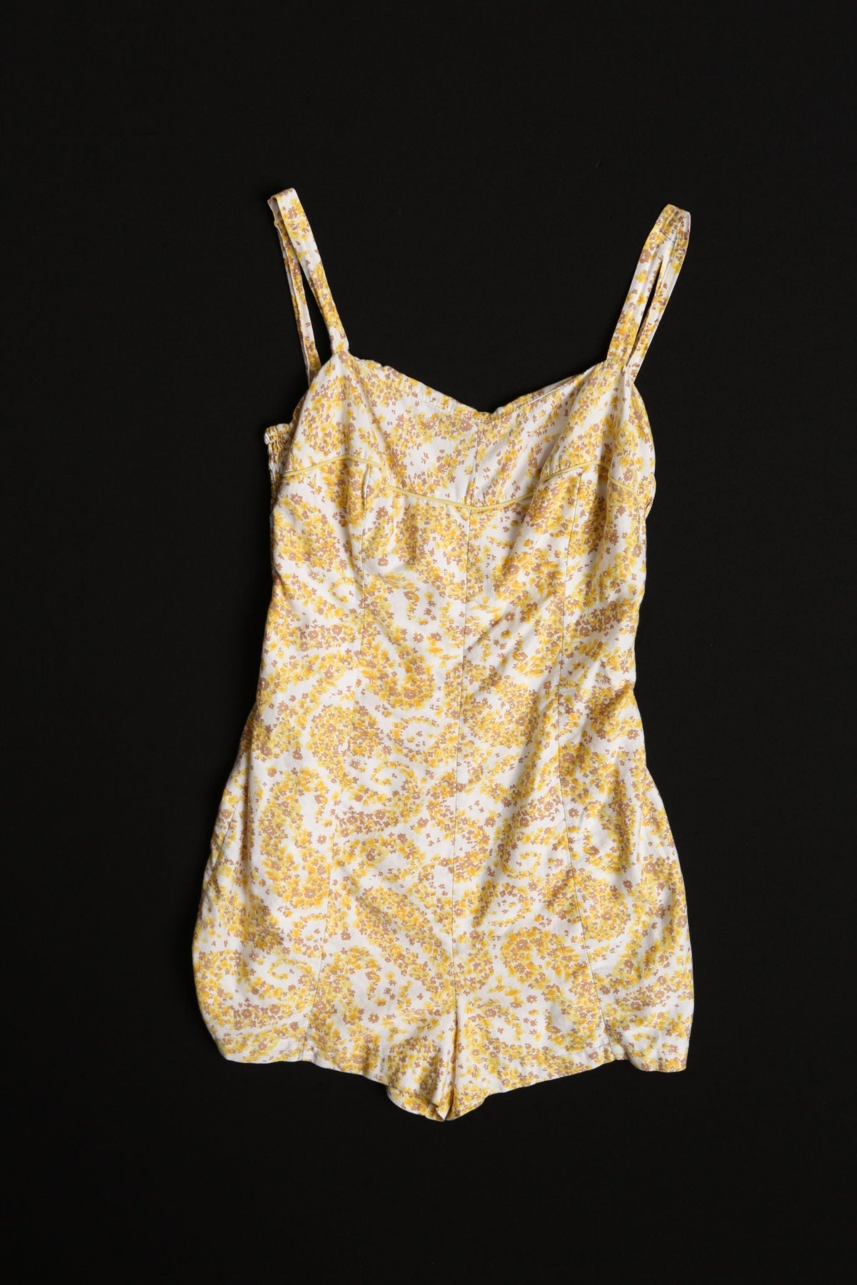 Vintage Women Yellow Floral Print Swimsuit - Era 40's - 50's