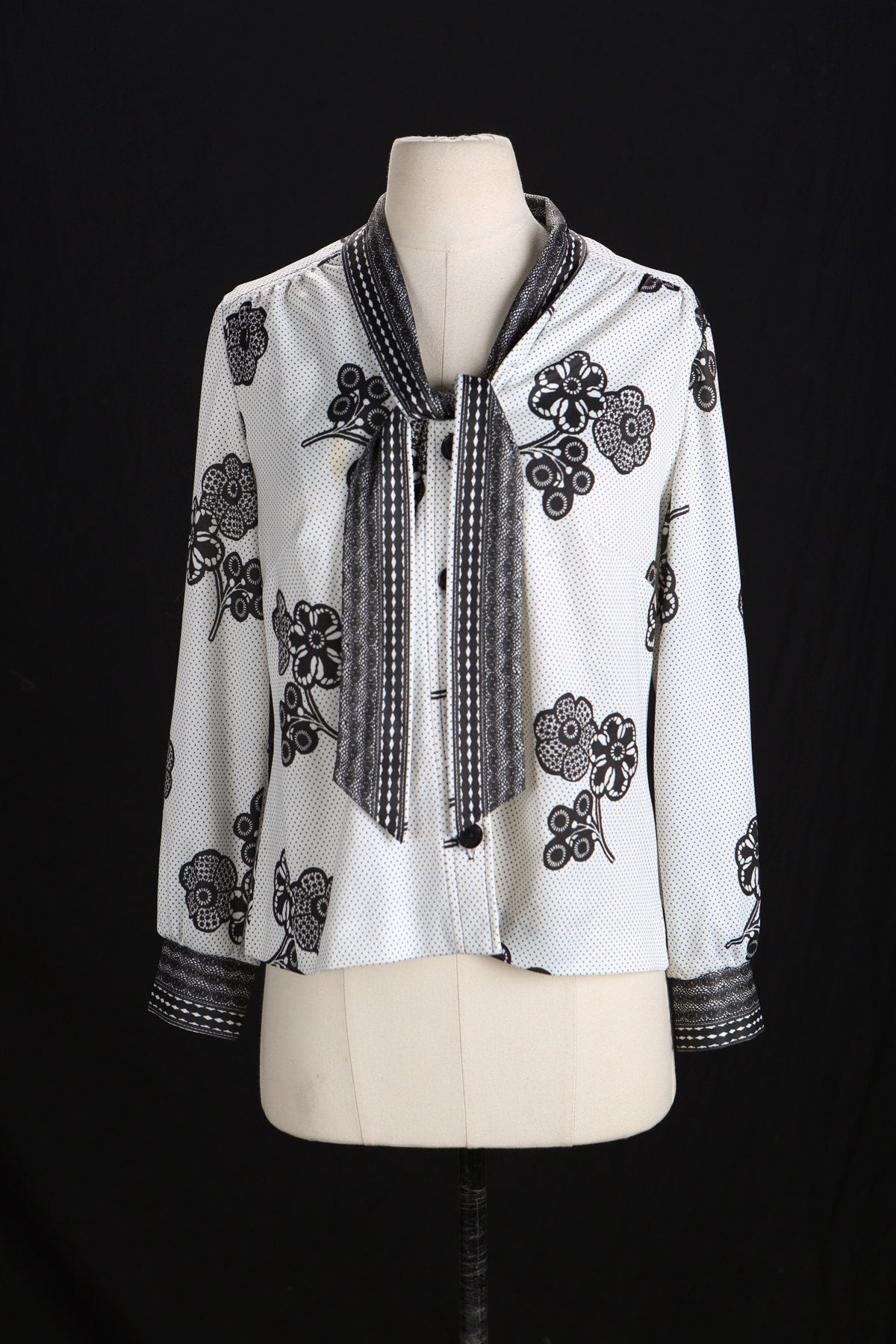 70's Women White Polyester Top with Black Floral Print